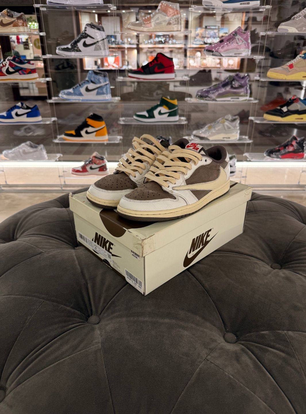 Air Jordan 1 Retro Low OG SP Travis Scott Reverse Mocha - Sneakers Usate | ResellZone
