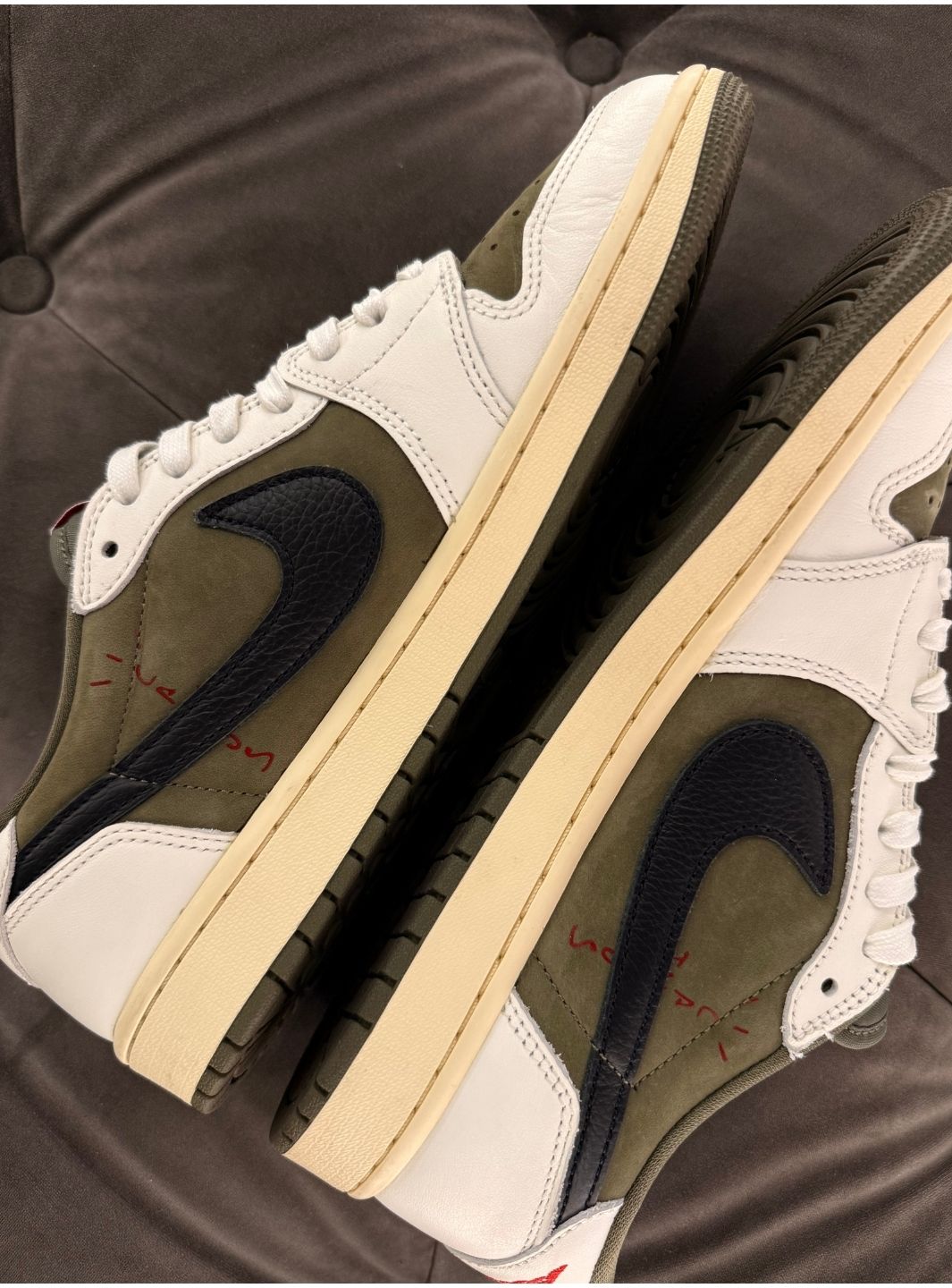 Air Jordan 1 Retro Low OG SP Travis Scott Reverse Olive - Sneakers Usate | ResellZone