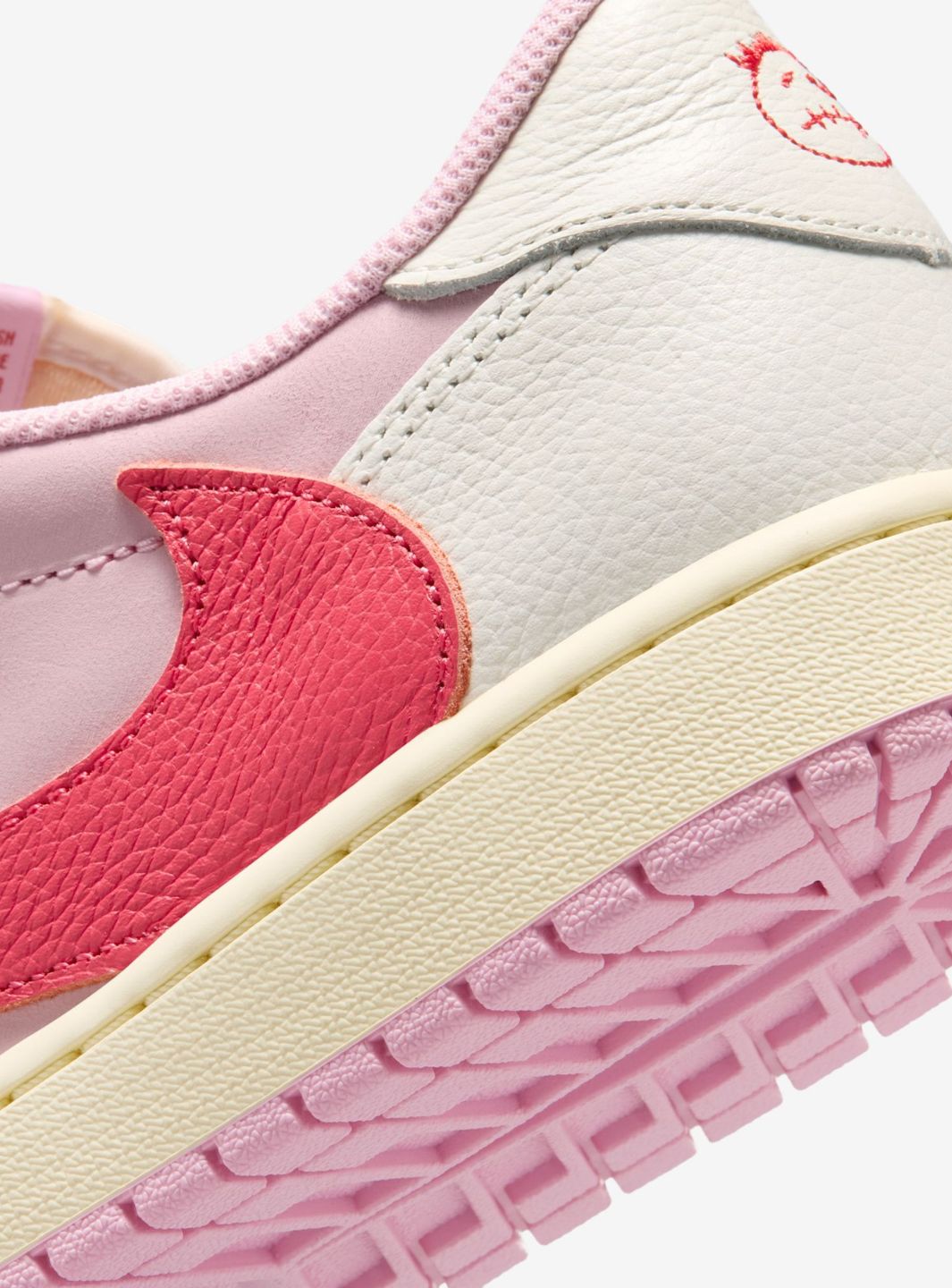 Air Jordan 1 Retro Low OG SP Travis Scott Sail Tropical Pink - IQ7604-101 | ResellZone