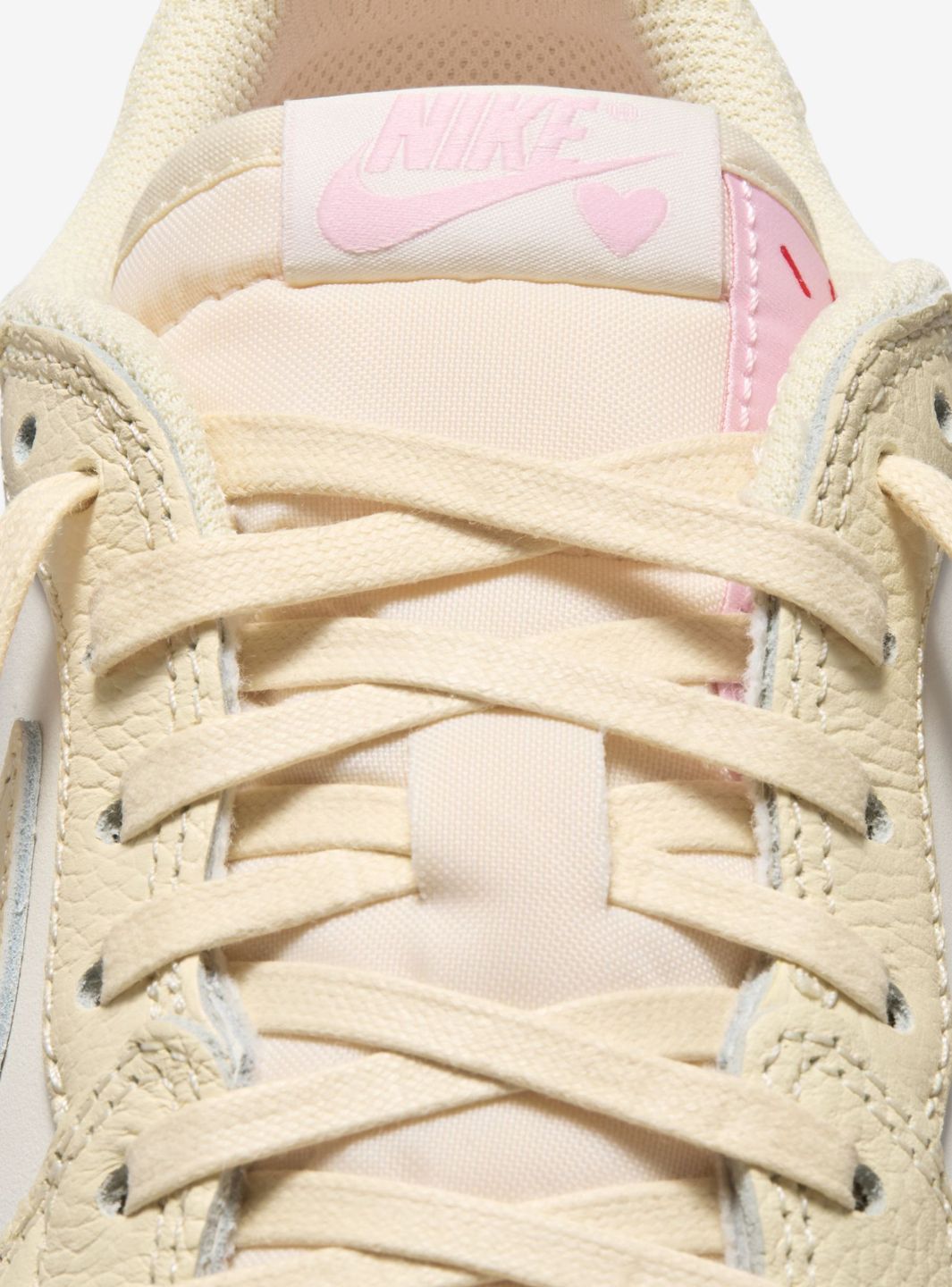 Air Jordan 1 Retro Low OG SP Travis Scott Shy Pink - IQ7604-100 | ResellZone
