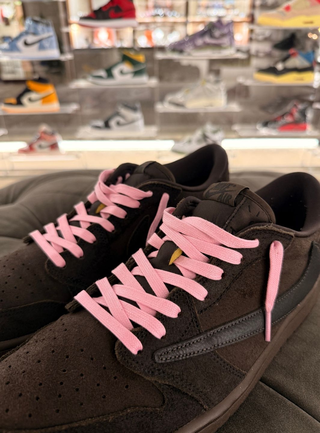 Air Jordan 1 Retro Low OG SP Travis Scott Velvet Brown - Sneakers Usate | ResellZone