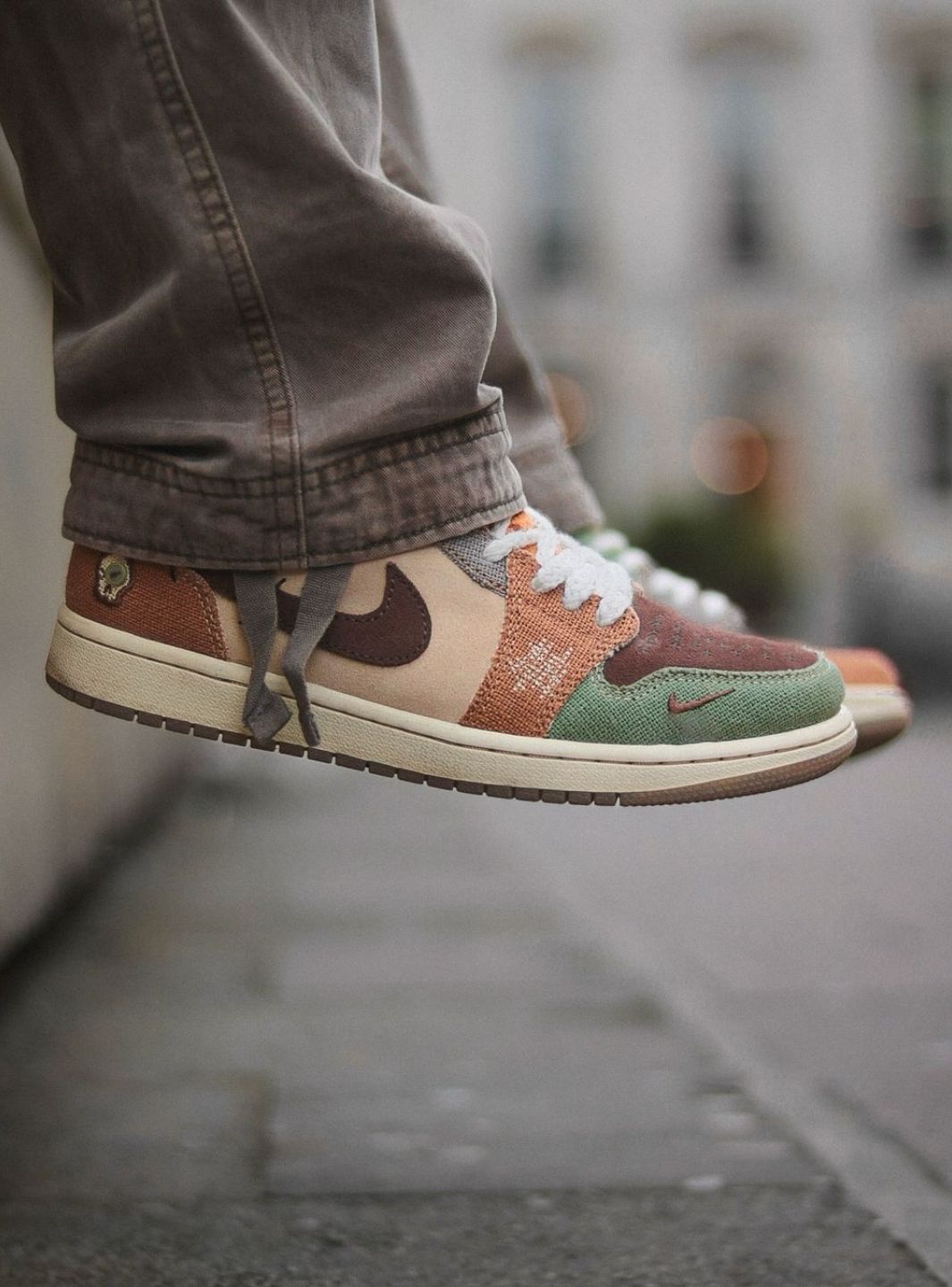 Air Jordan Retro Low OG Zion Williamson Voodoo DZ7292-200