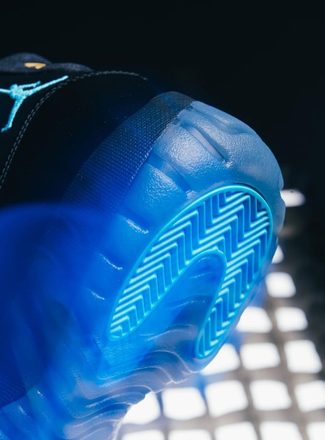 Air Jordan 11 Retro Gamma Blue (2025) - CT8012-047 | ResellZone