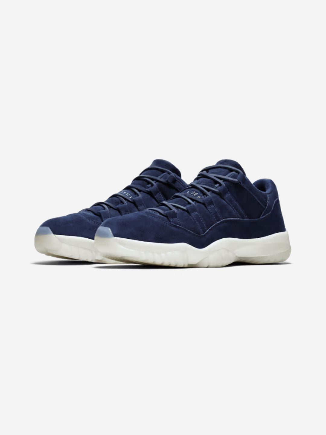 Air Jordan 11 Retro Low Derek Jeter RE2PECT - AV2187-441 | ResellZone