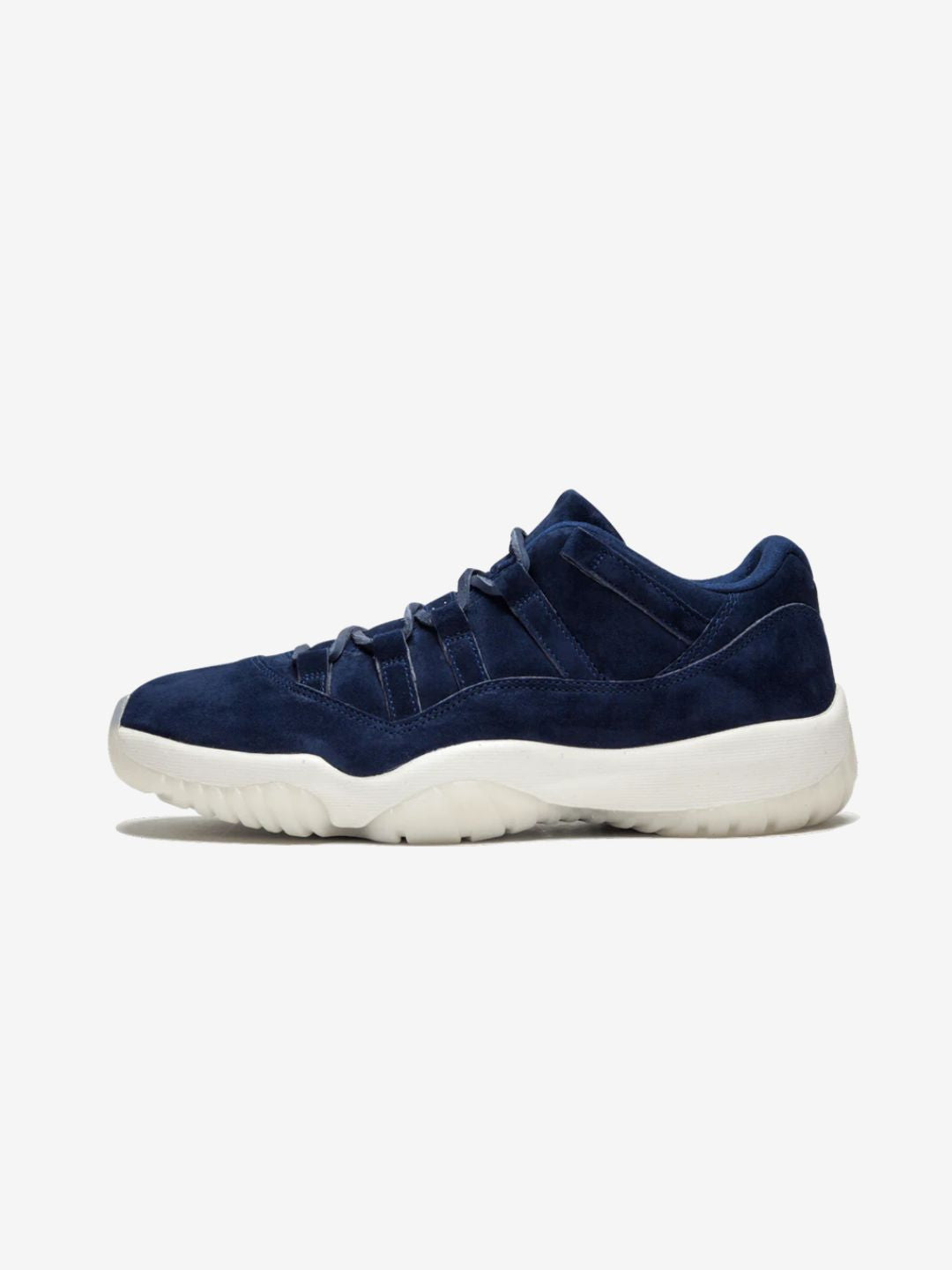 Air Jordan 11 Retro Low Derek Jeter RE2PECT - AV2187-441 | ResellZone
