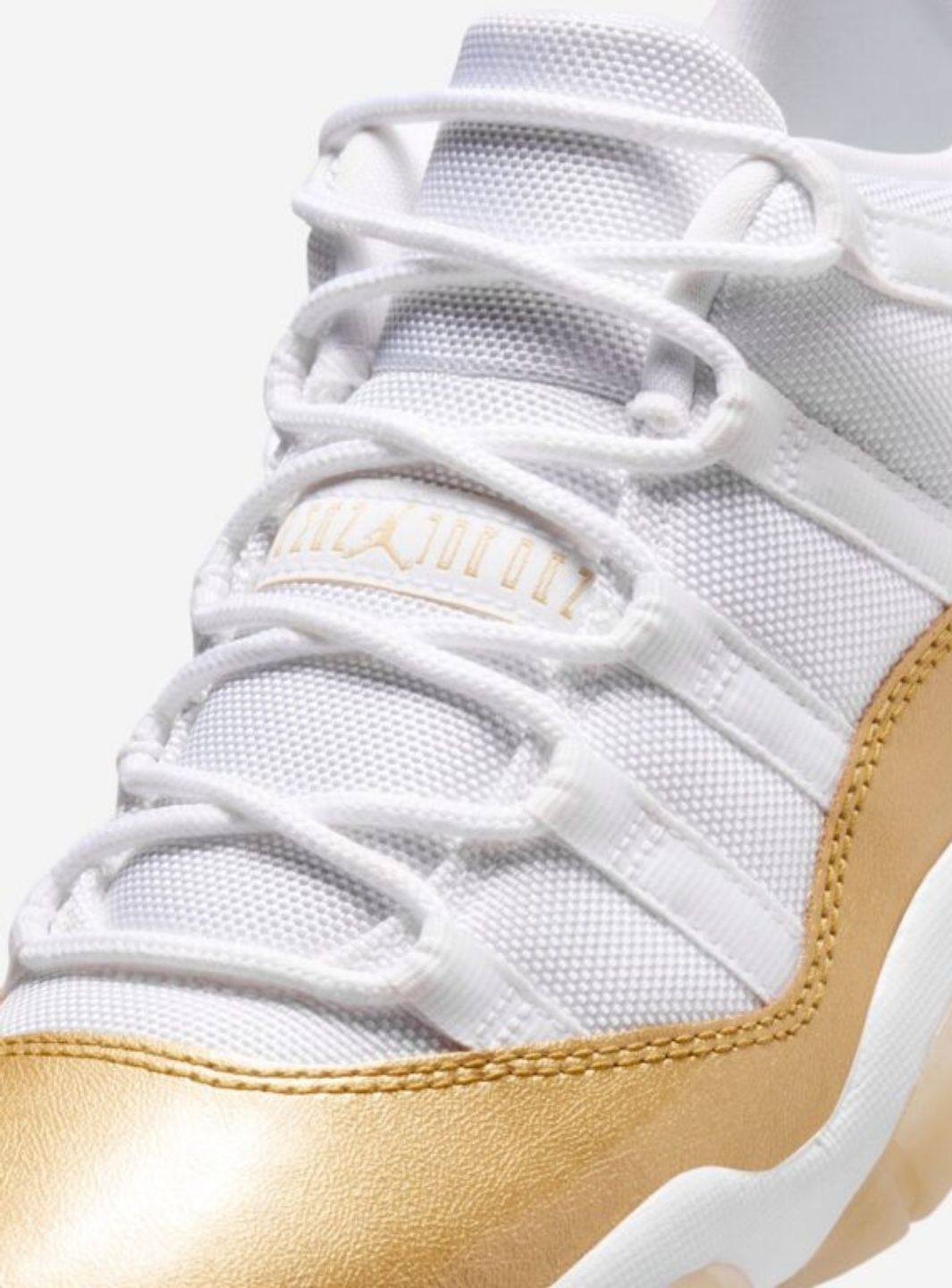 Air Jordan 11 Retro Low Mother's Day - AH7860-102 | ResellZone
