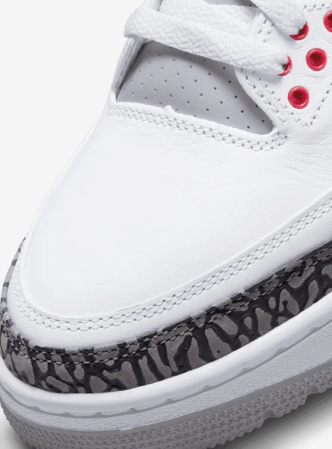 Air Jordan 3 Retro Fire Red (2022) - DN3707-160 | ResellZone