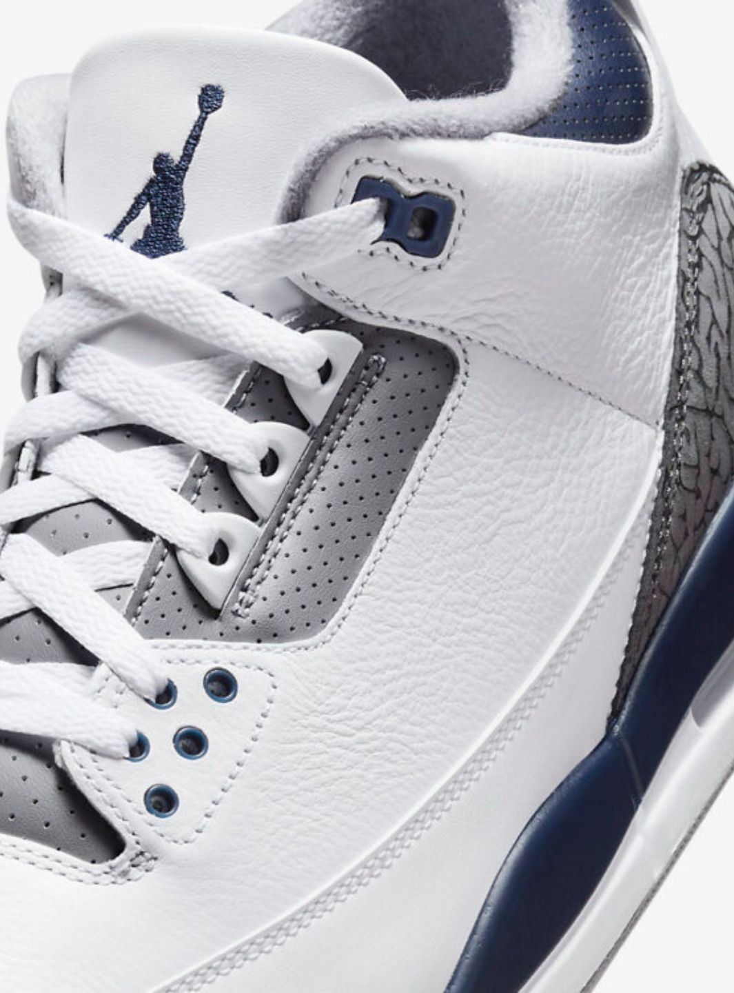 Air Jordan 3 Retro Midnight Navy - CT8532-140 | ResellZone