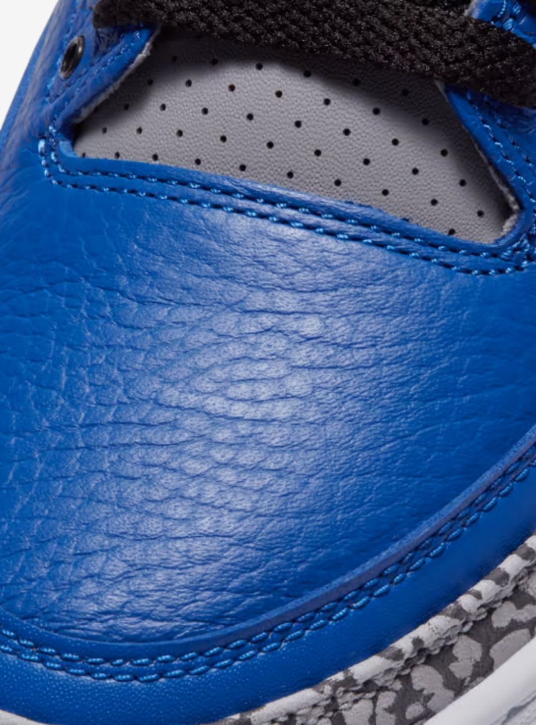 Air Jordan 3 Retro Varsity Royal Cement - CT8532-400 | ResellZone