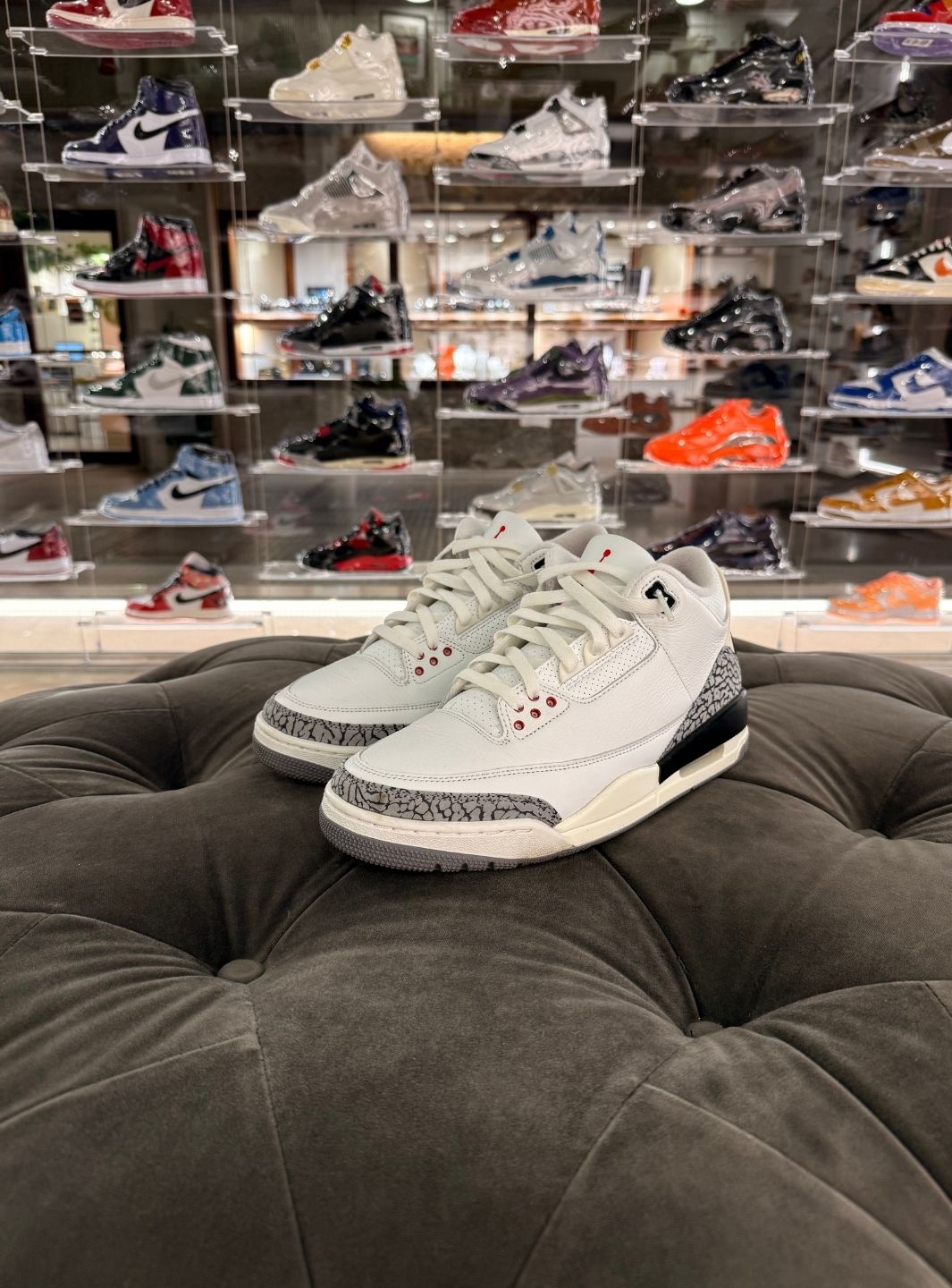 Air Jordan 3 Retro White Cement Reimagined - Sneakers Usate | ResellZone