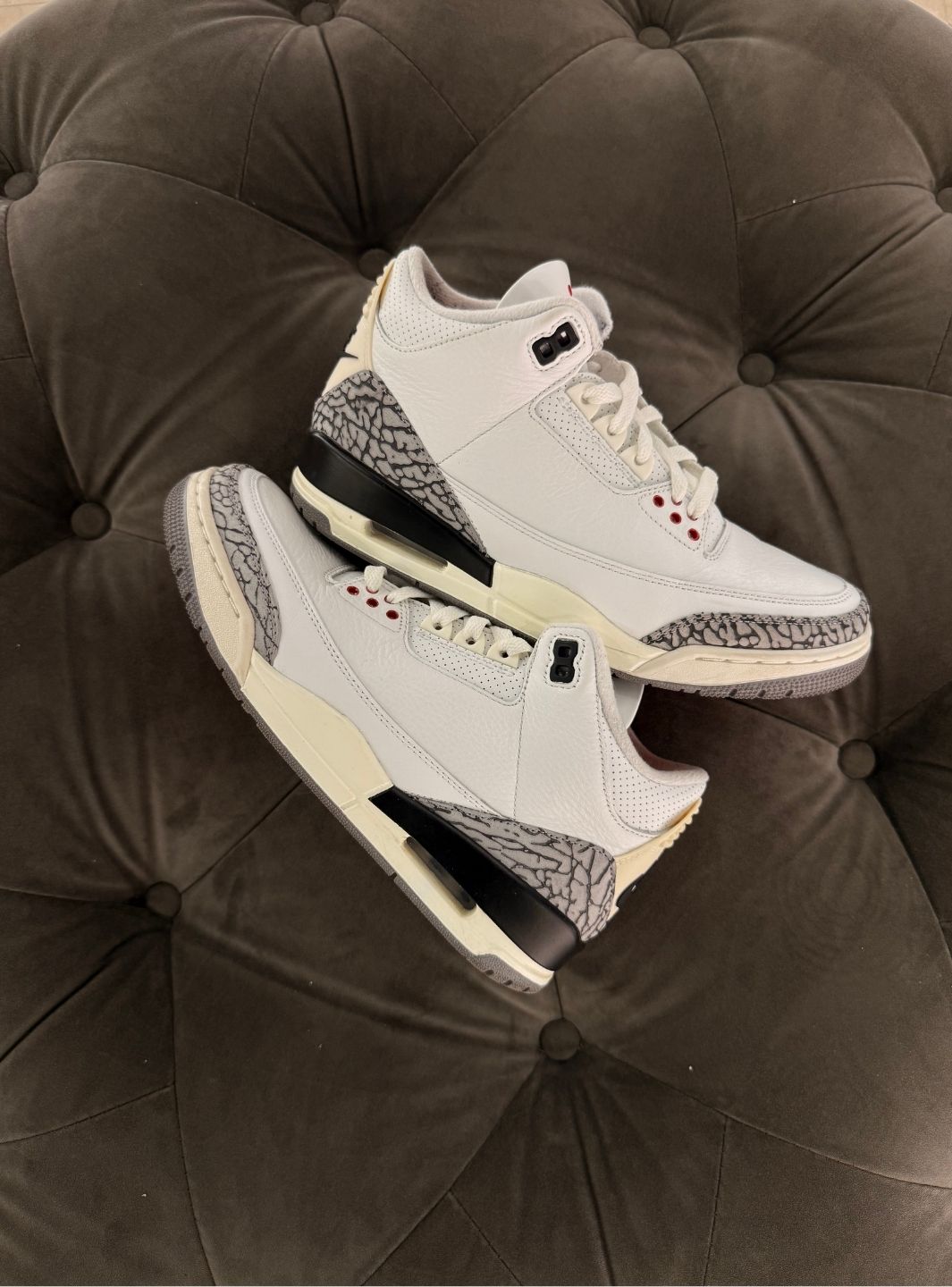 Air Jordan 3 Retro White Cement Reimagined - Sneakers Usate | ResellZone
