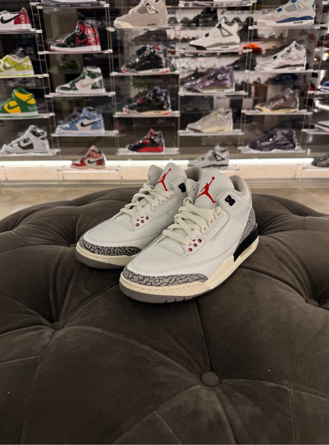 Air Jordan 3 Retro White Cement Reimagined - Sneakers Usate | ResellZone