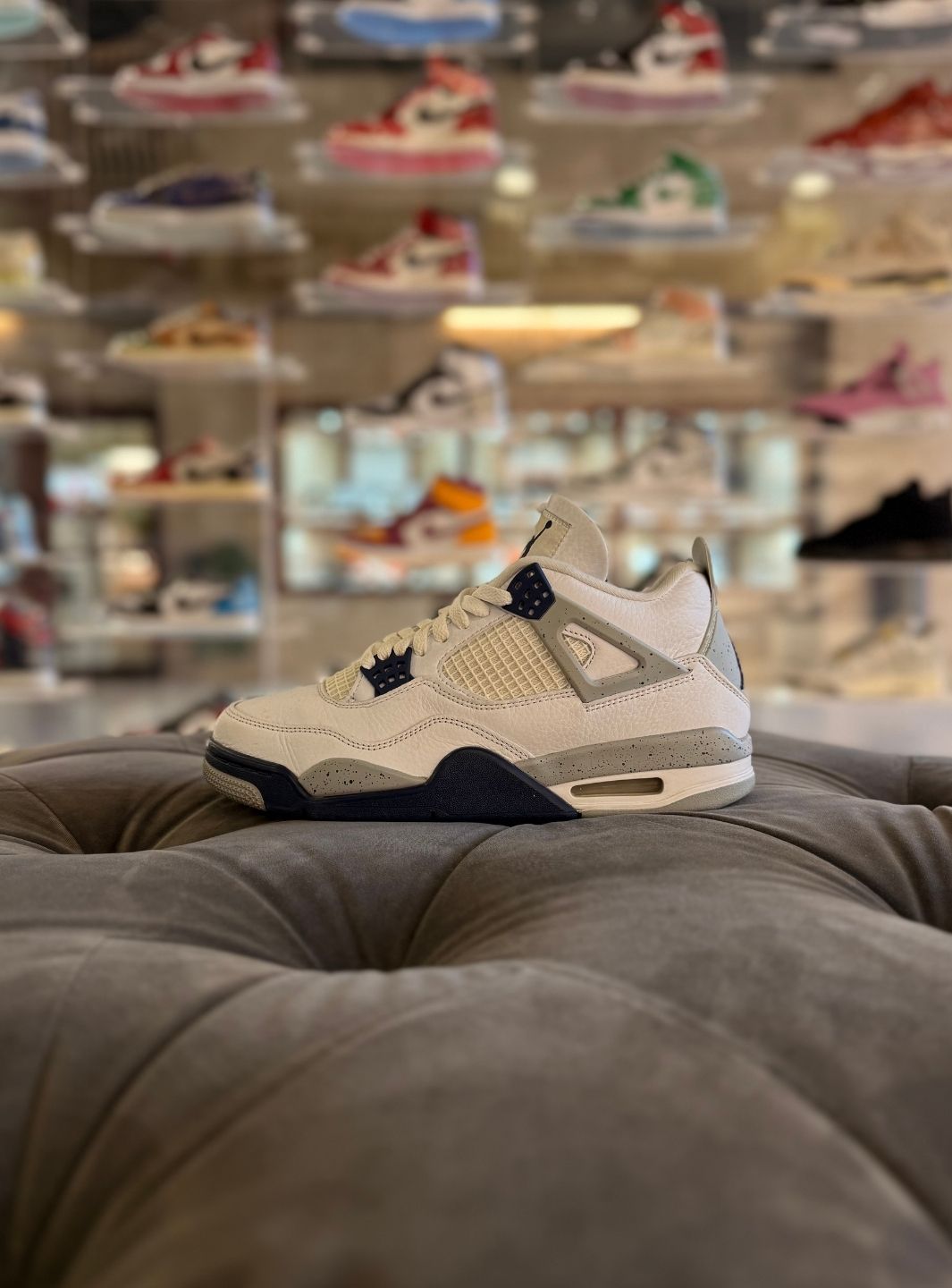 Air Jordan 4 Midnight Navy - Sneakers Usate | ResellZone