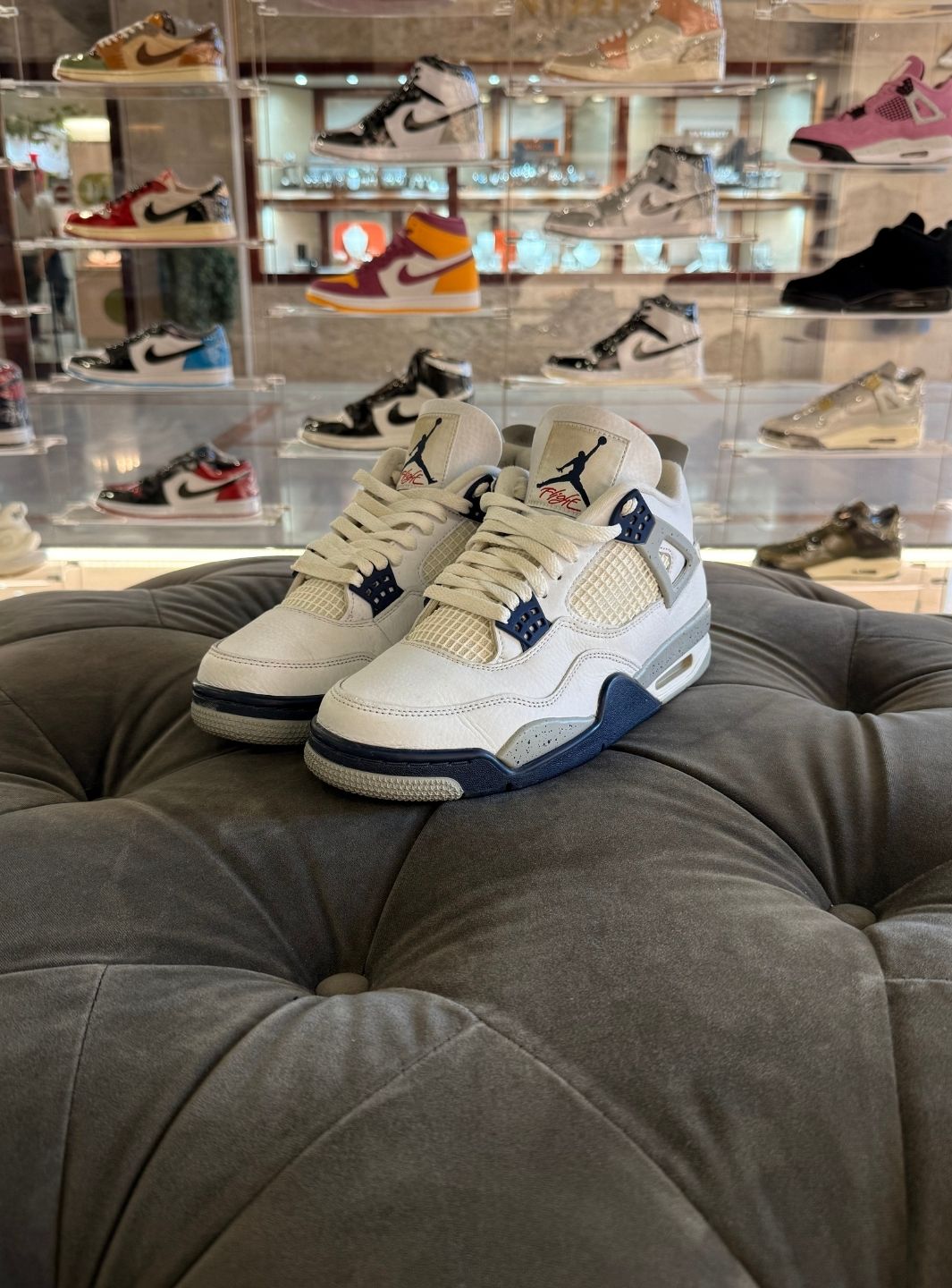Air Jordan 4 Midnight Navy - Sneakers Usate | ResellZone
