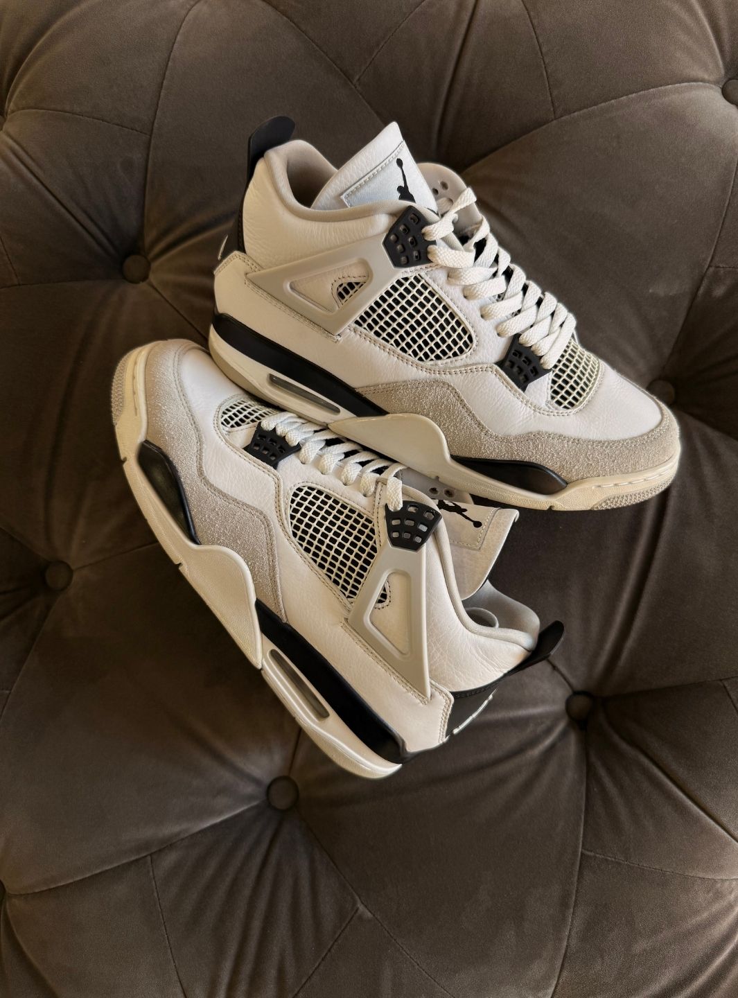 Air Jordan 4 Military Black - Sneakers Usate | ResellZone