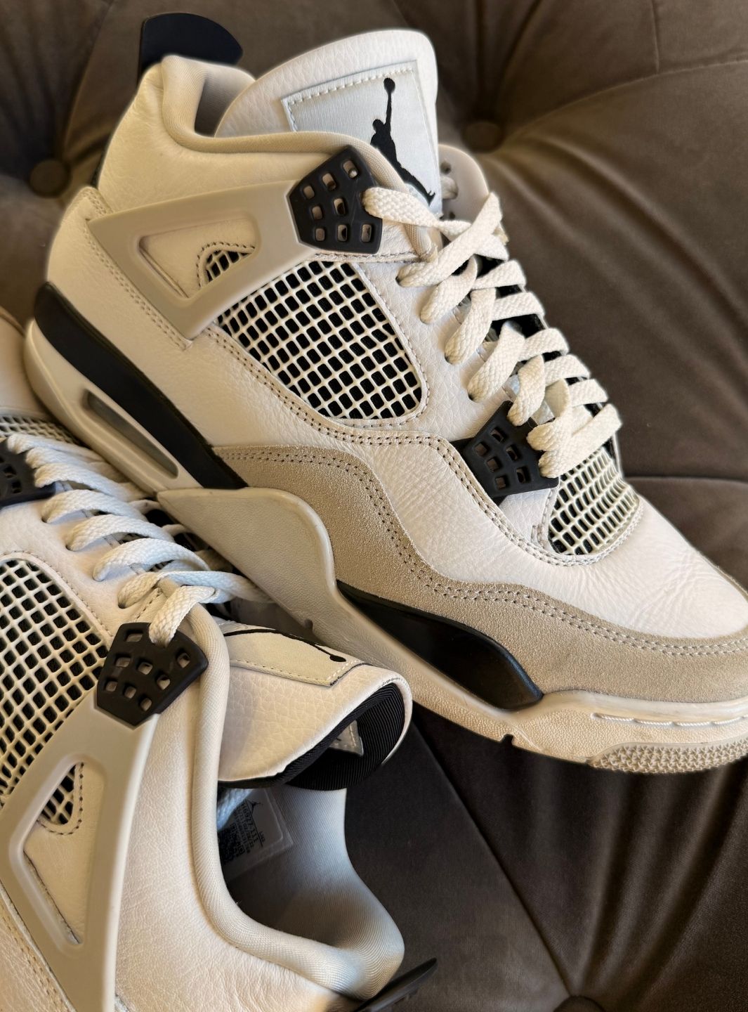 Air Jordan 4 Military Black - Sneakers Usate | ResellZone
