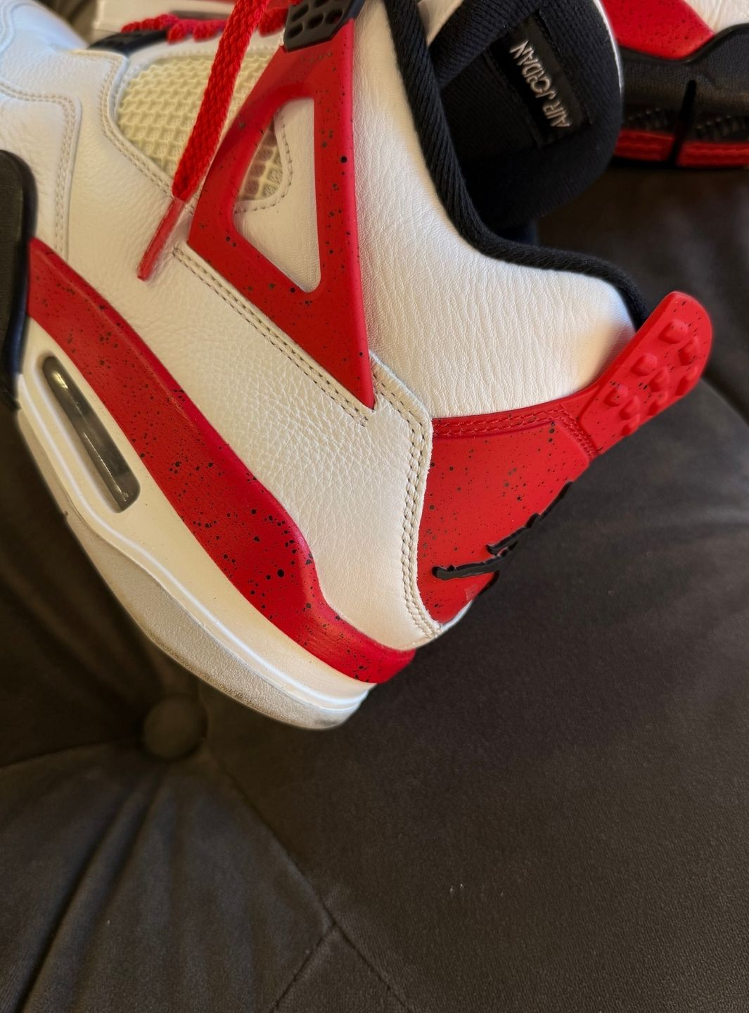 Air Jordan 4 Red Cement - Sneakers Usate | ResellZone