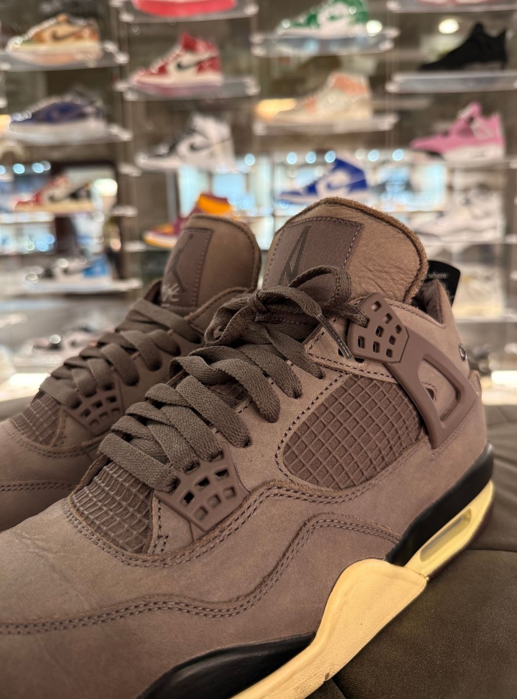 Air Jordan 4 Retro A Ma Maniére Violet Ore - Sneakers Usate | ResellZone