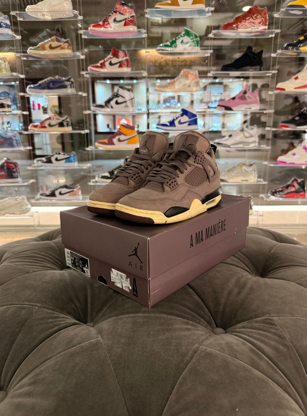 Air Jordan 4 Retro A Ma Maniére Violet Ore - Sneakers Usate | ResellZone
