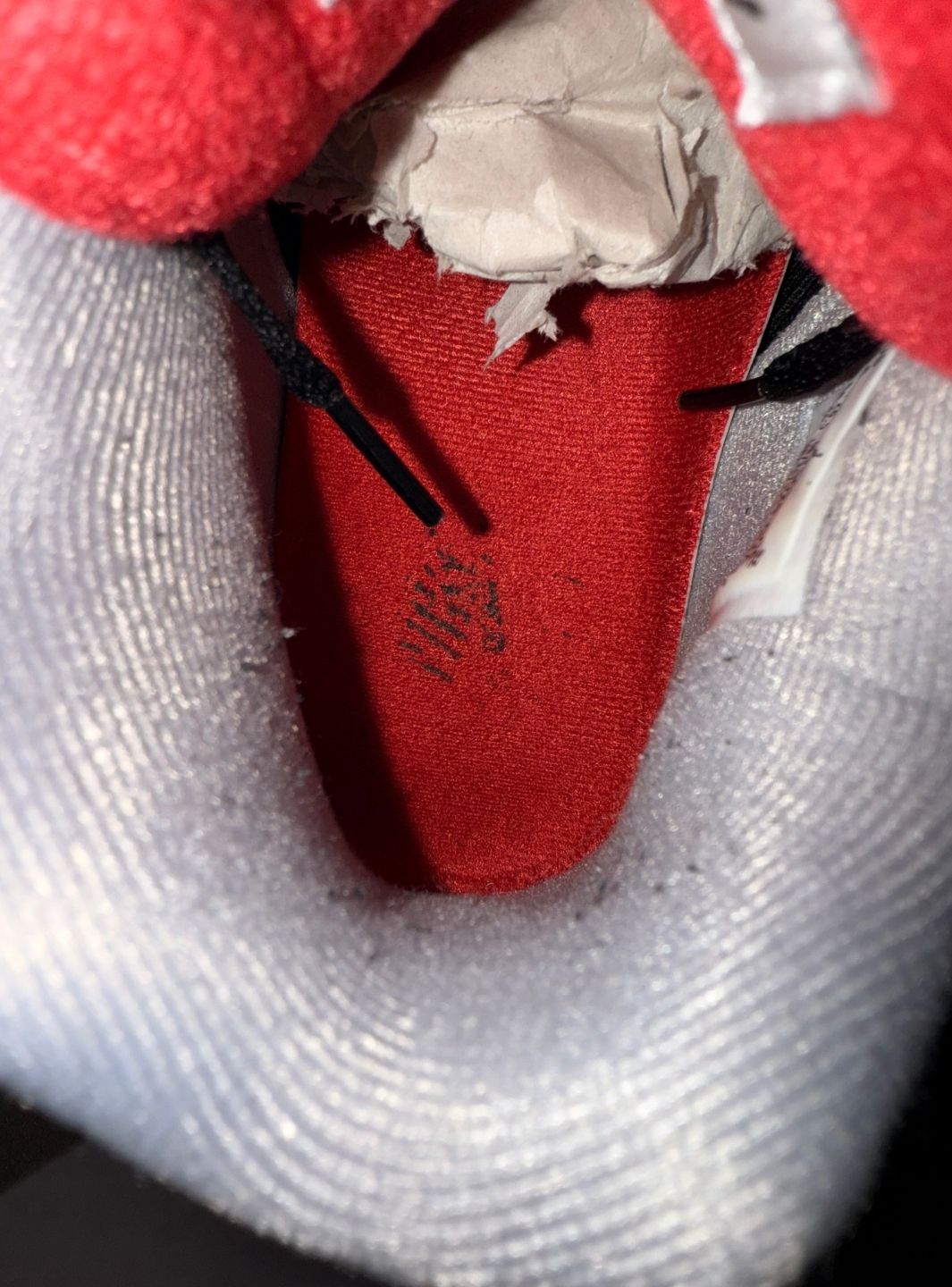 Air Jordan 4 Retro Bred Reimagined - Sneakers Usate | ResellZone