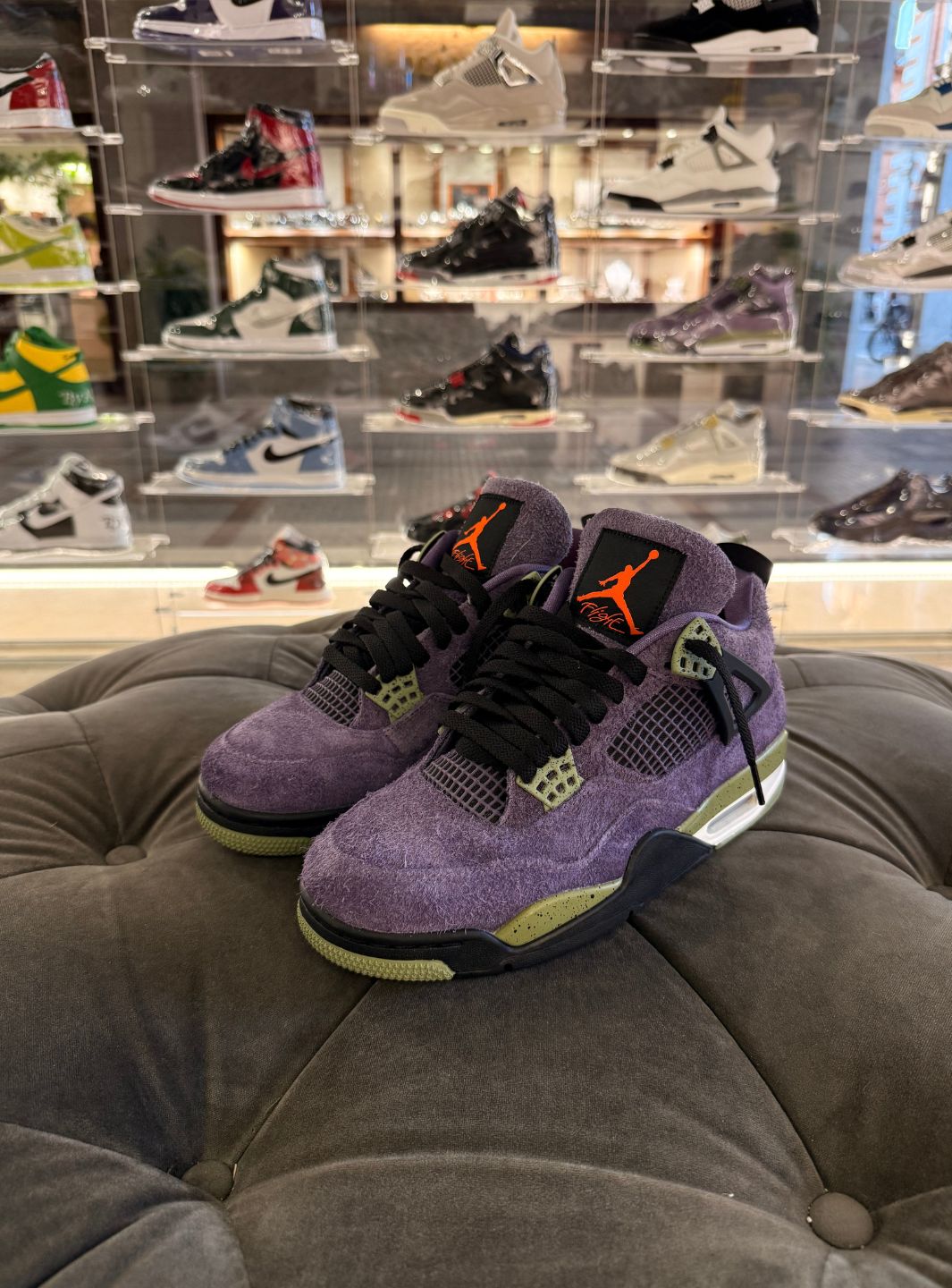 Air Jordan 4 Retro Canyon Purple - Sneakers Usate | ResellZone