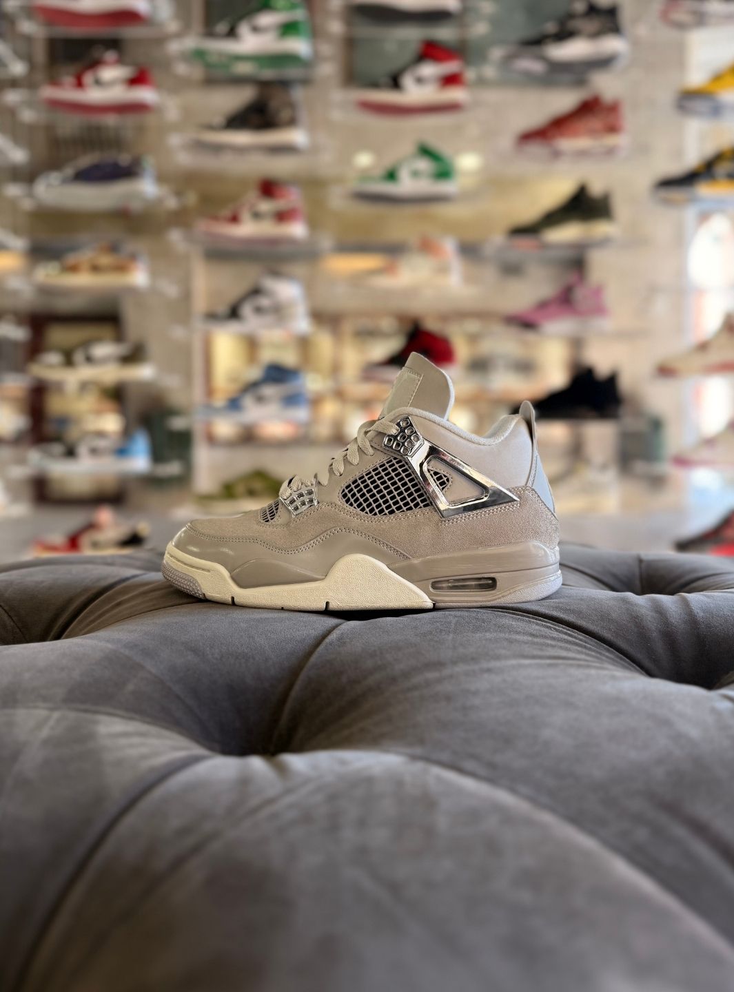 Air Jordan 4 Retro Frozen Moments - Sneakers Usate | ResellZone