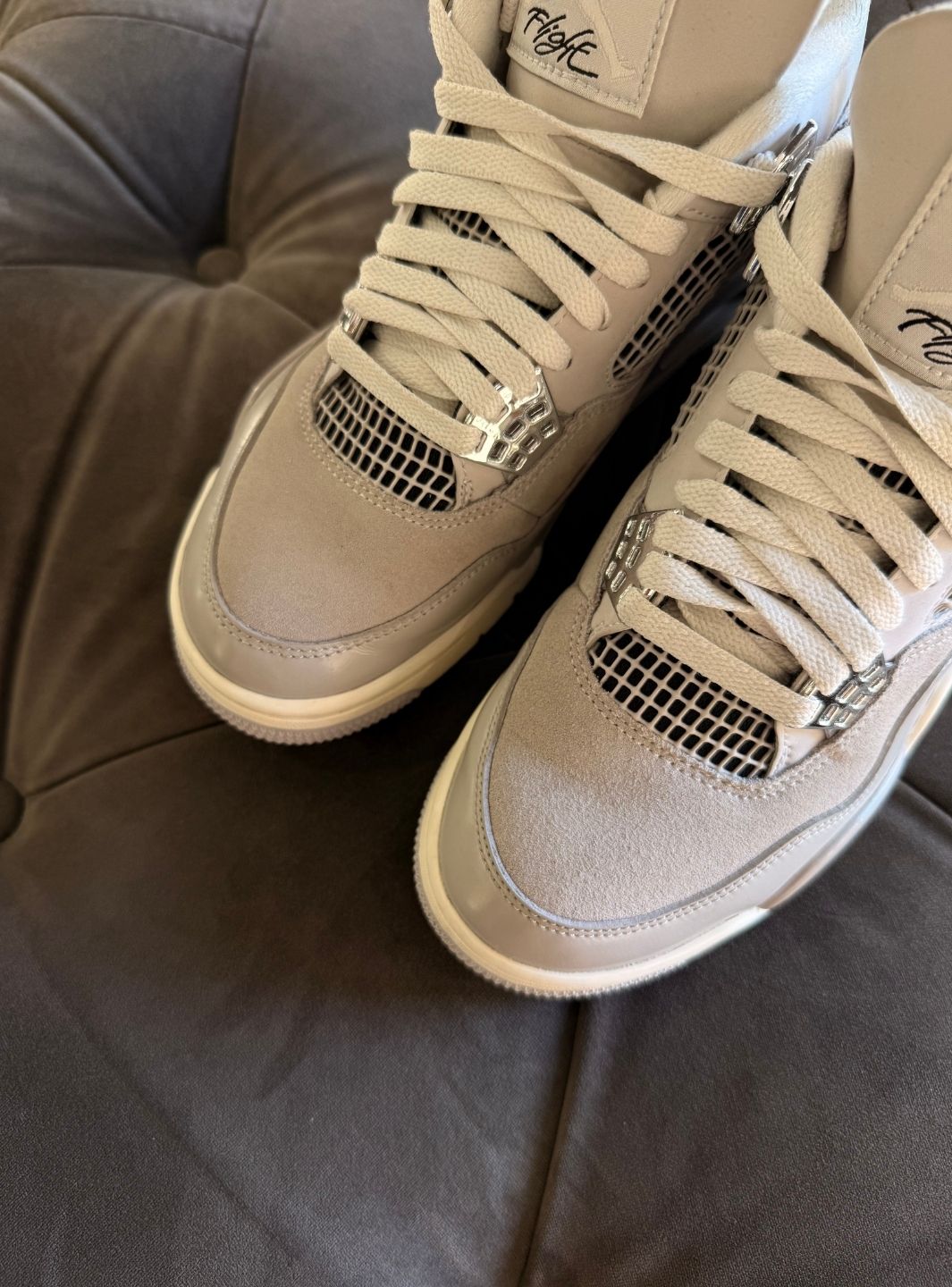 Air Jordan 4 Retro Frozen Moments - Sneakers Usate | ResellZone