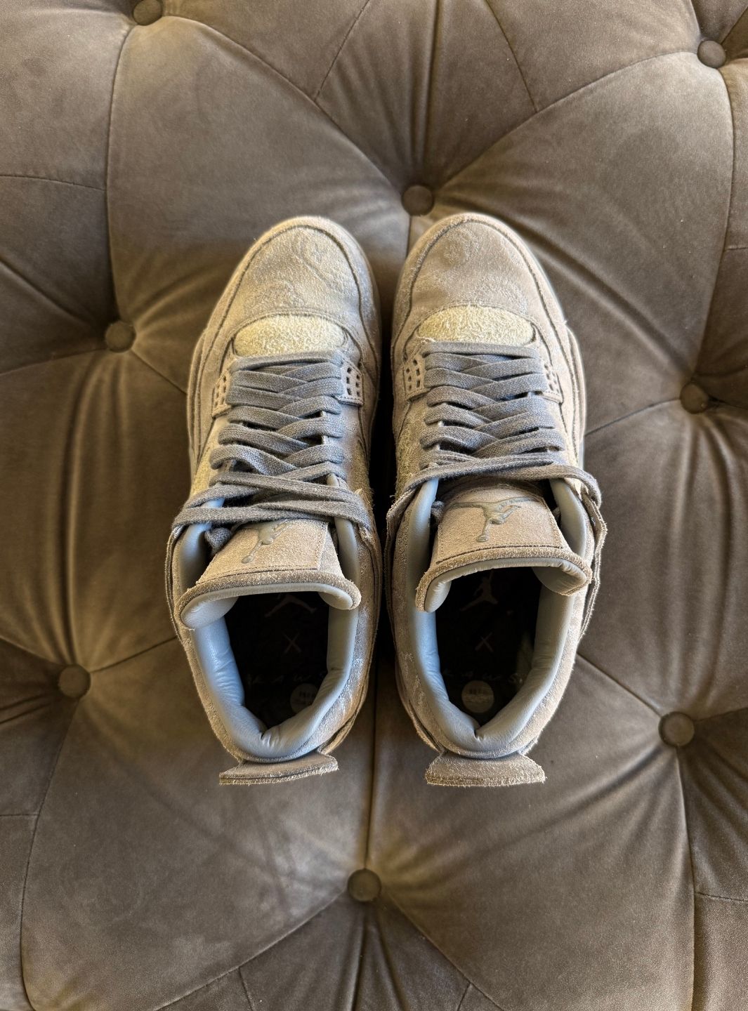 Air Jordan 4 Retro Kaws - Sneakers Usate | ResellZone