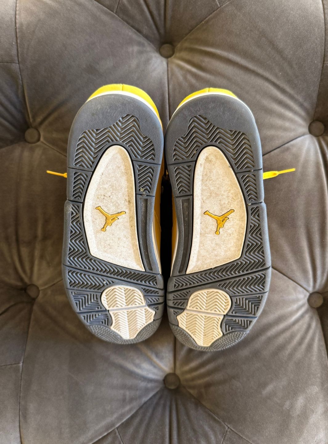 Air Jordan 4 Retro Lightning (2021) - Sneakers Usate | ResellZone