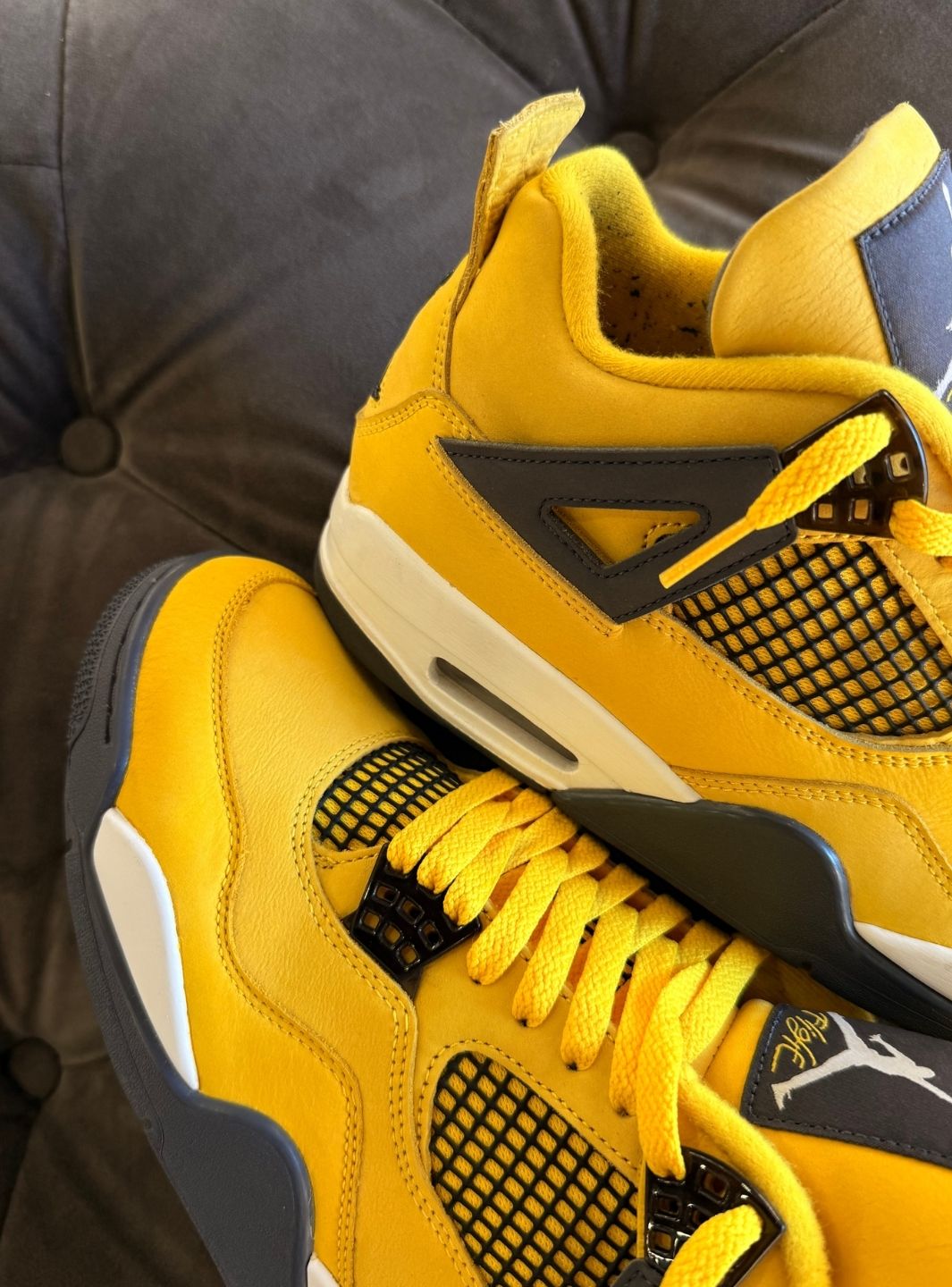 Air Jordan 4 Retro Lightning (2021) - Sneakers Usate | ResellZone