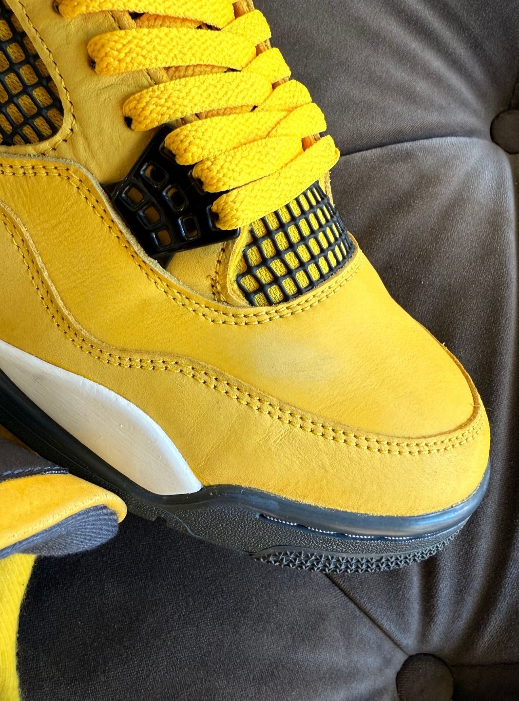 Air Jordan 4 Retro Lightning (2021) - Sneakers Usate | ResellZone