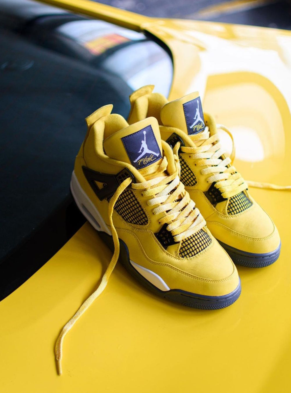 Jordan Lightning Air Jordan 4 Retro Lightning (2021) - CT8527-700 | ResellZone