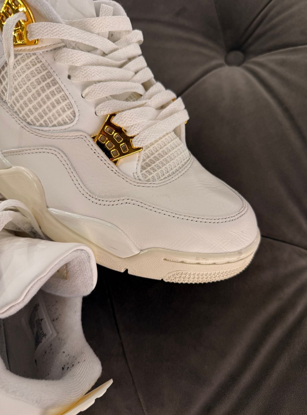 Air Jordan 4 Retro Metallic Gold - Sneakers Usate | ResellZone