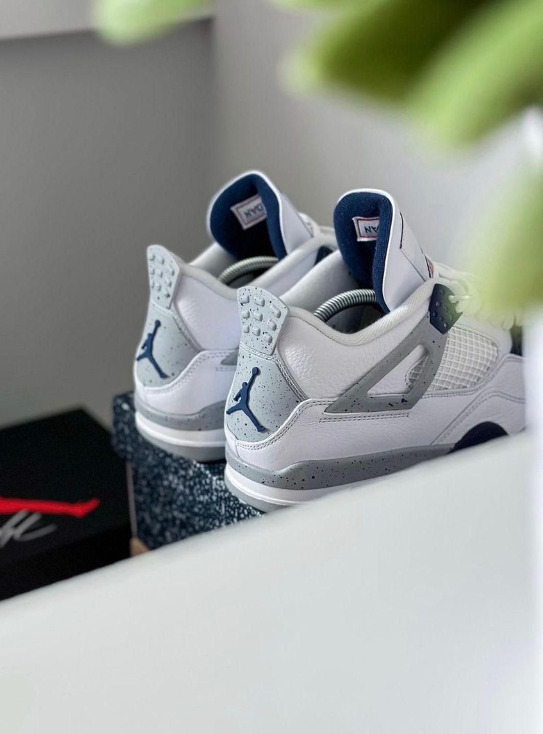 Air Jordan 4 Retro Midnight Navy - DH6927-140 | ResellZone