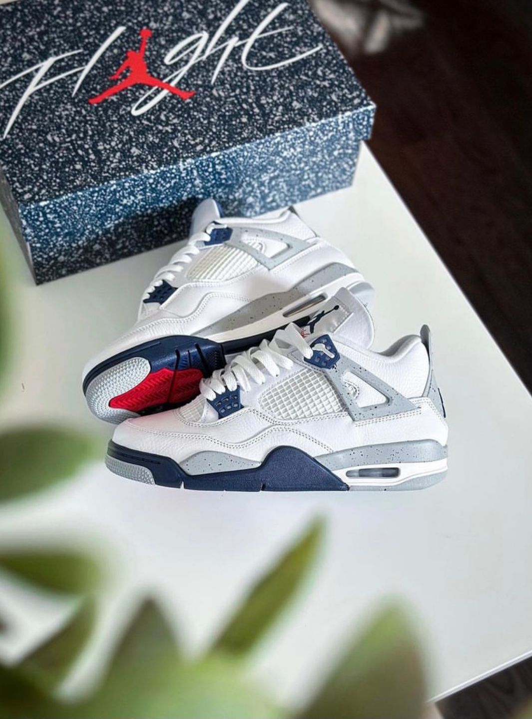 Air Jordan 4 Retro Midnight Navy - DH6927-140 | ResellZone