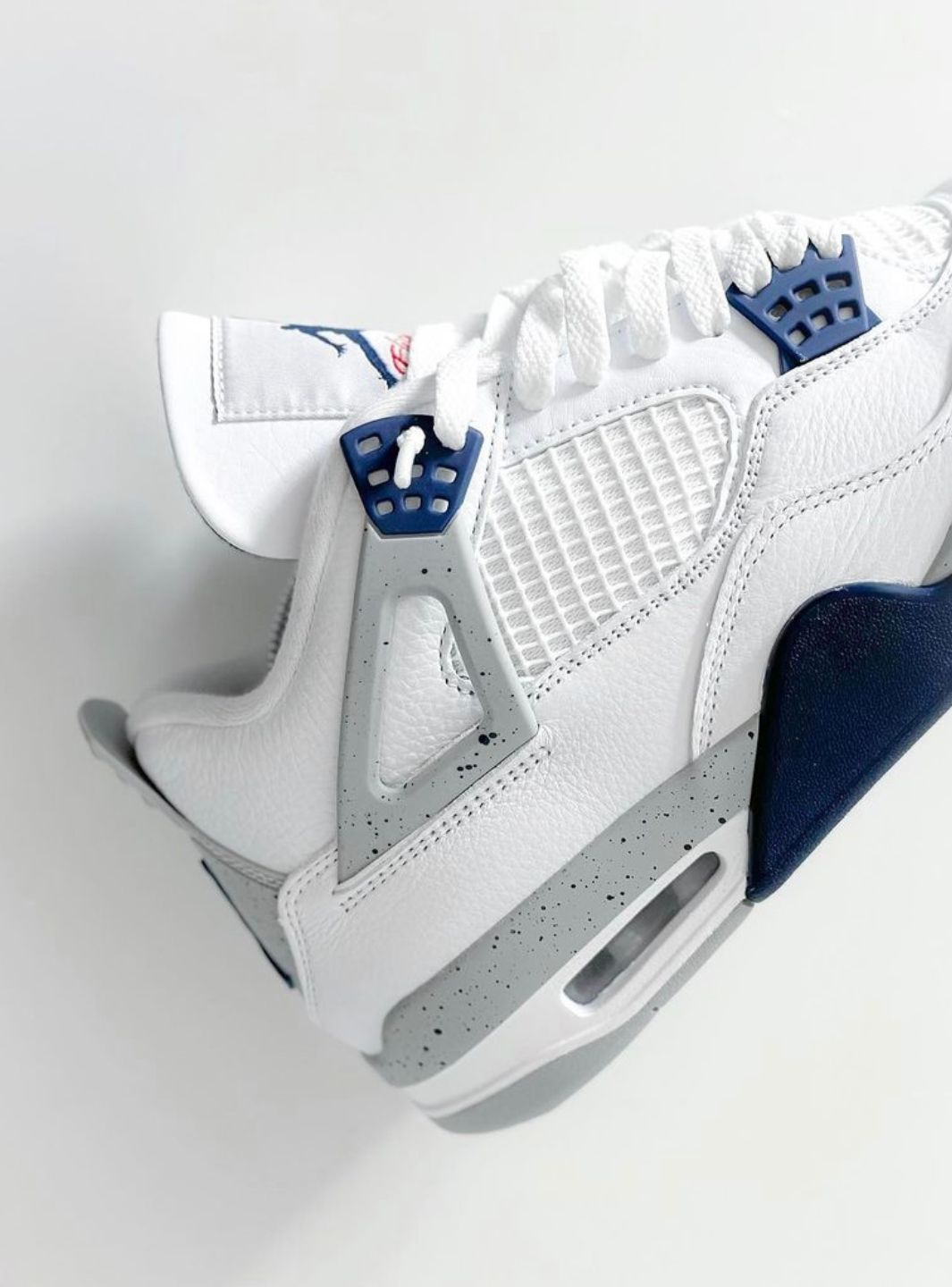 Air Jordan 4 Retro Midnight Navy - DH6927-140 | ResellZone