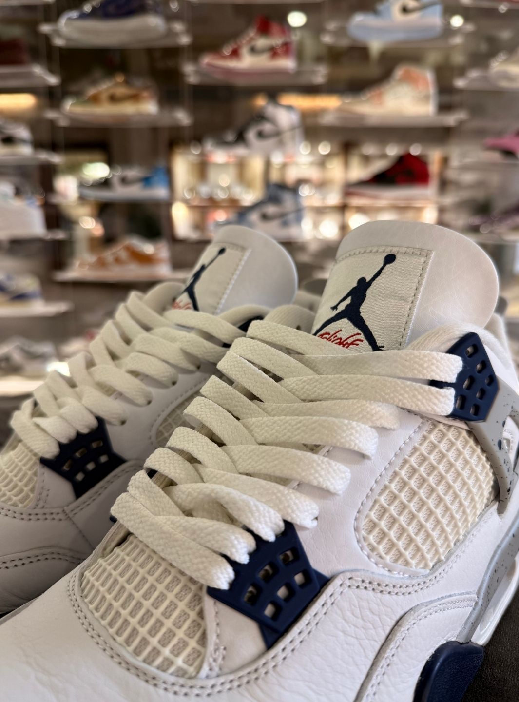 Air Jordan 4 Retro Midnight Navy - Sneakers Usate | ResellZone