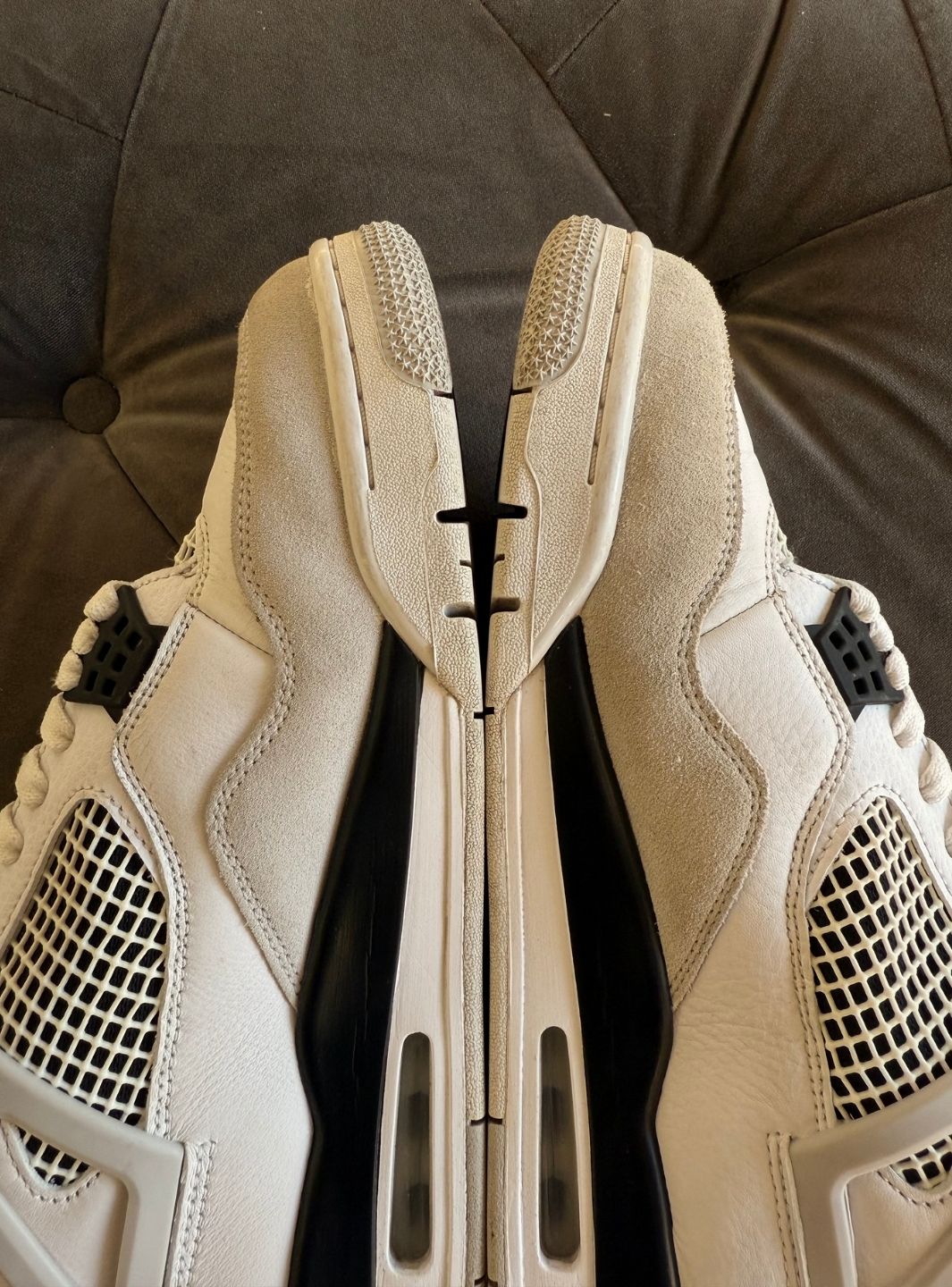 Air Jordan 4 Retro Military Black - Sneakers Usate | ResellZone
