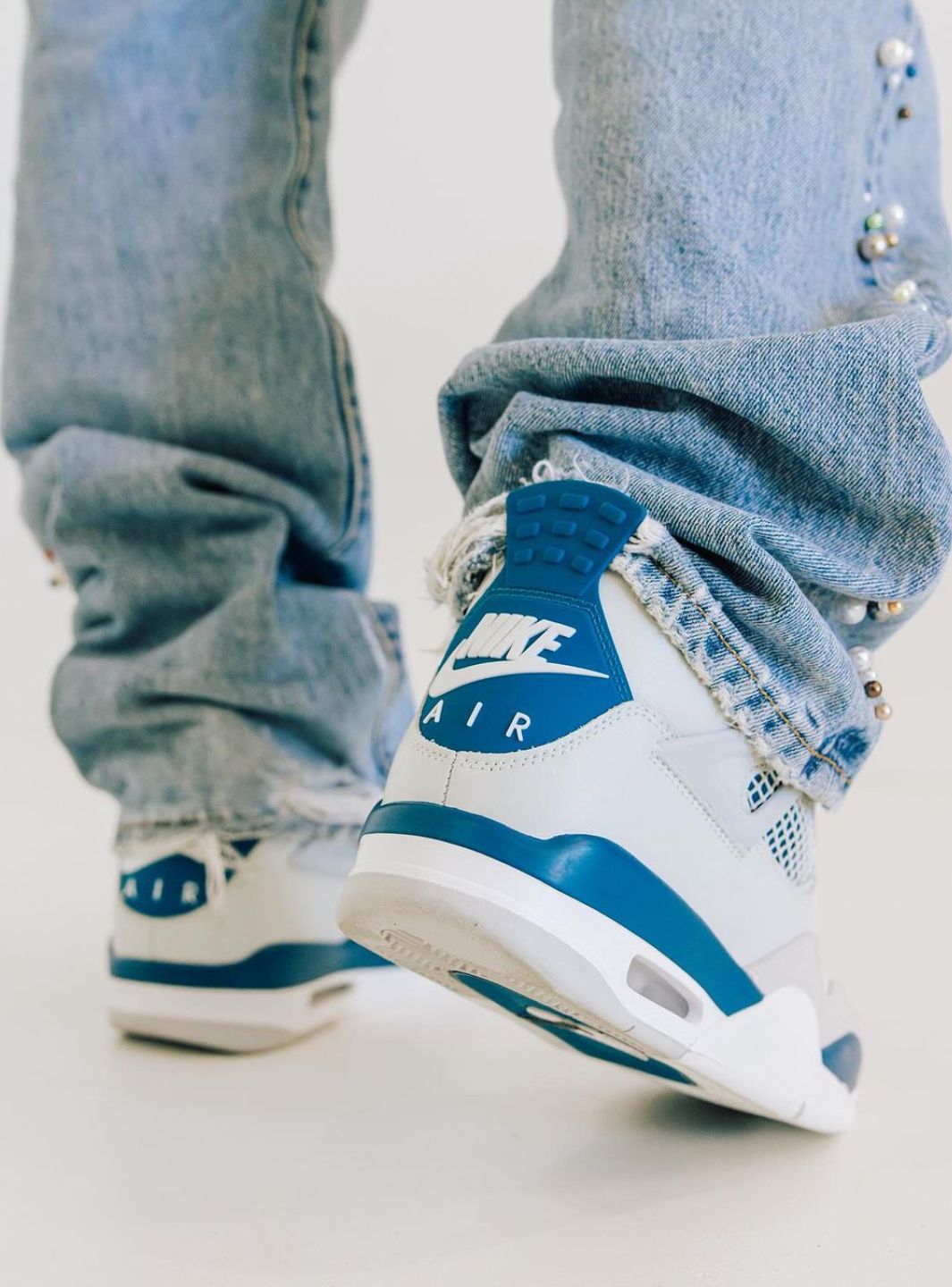 Air Jordan 4 Retro Military Blue (2024) - FV5029-141 | ResellZone