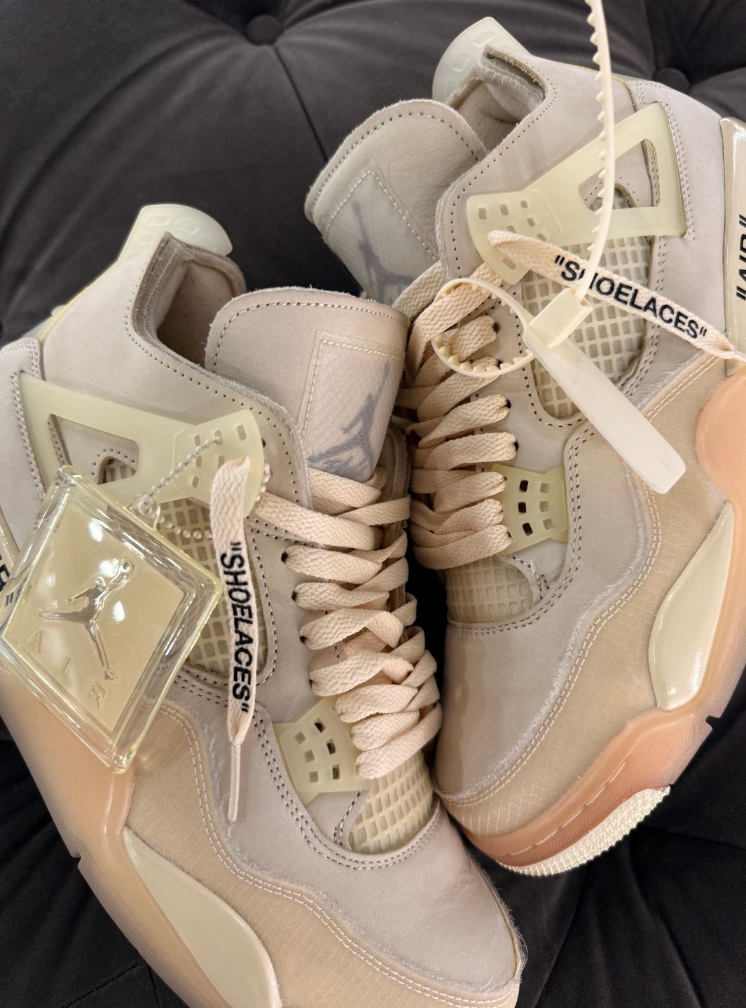 Air Jordan 4 Retro Off-White Sail - Sneakers Usate | ResellZone