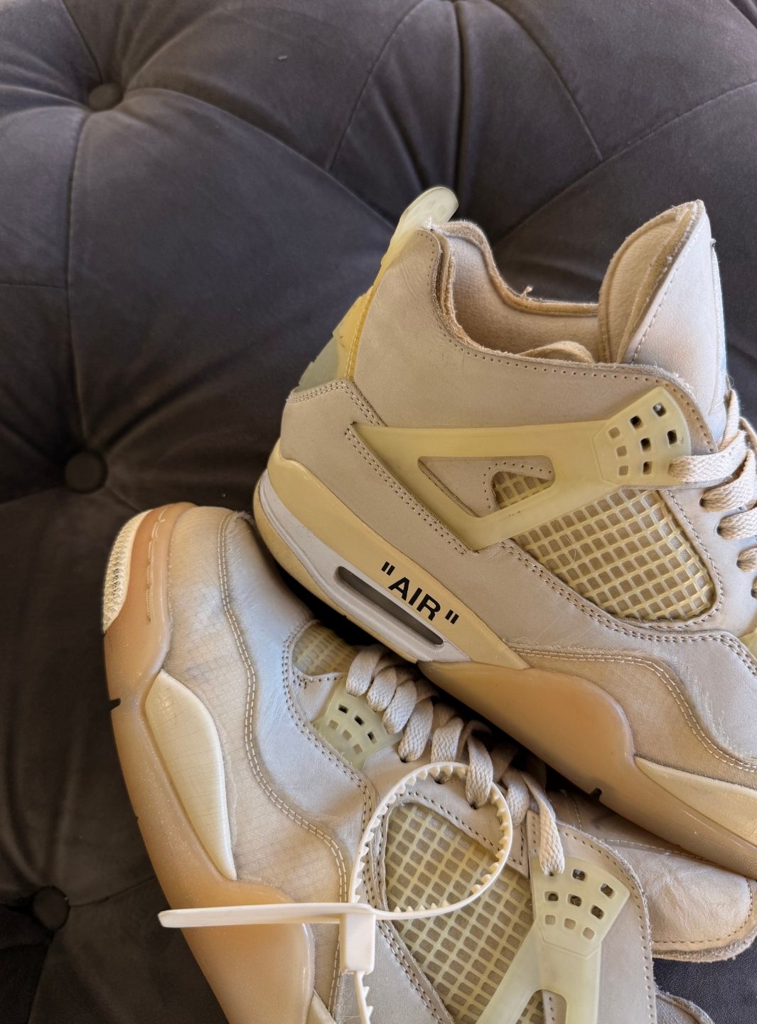 Air Jordan 4 Retro Off-White Sail - Sneakers Usate | ResellZone