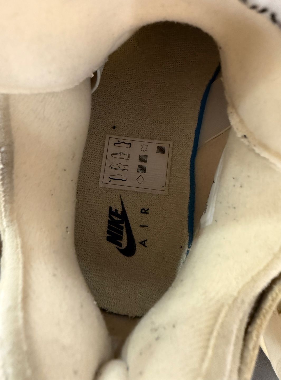 Air Jordan 4 Retro Off-White Sail - Sneakers Usate | ResellZone