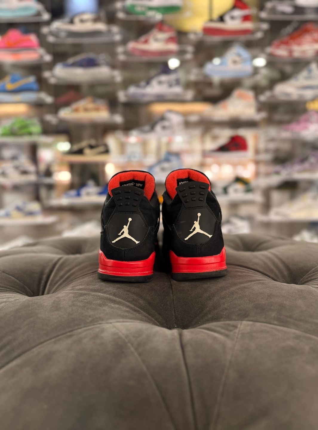 Air Jordan 4 Retro Red Thunder - Sneakers Usate | ResellZone