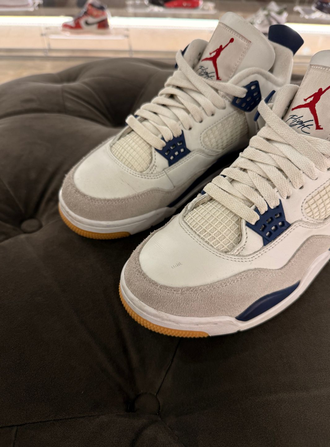 Air Jordan 4 Retro SB Navy - Sneakers Usate | ResellZone