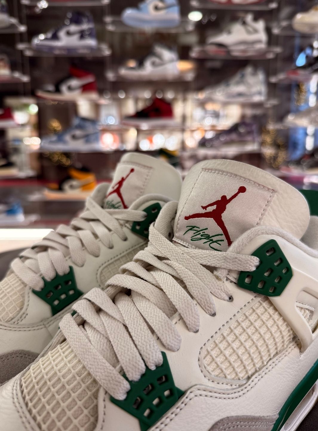 Air Jordan 4 Retro SB Pine Green - Sneakers Usate | ResellZone