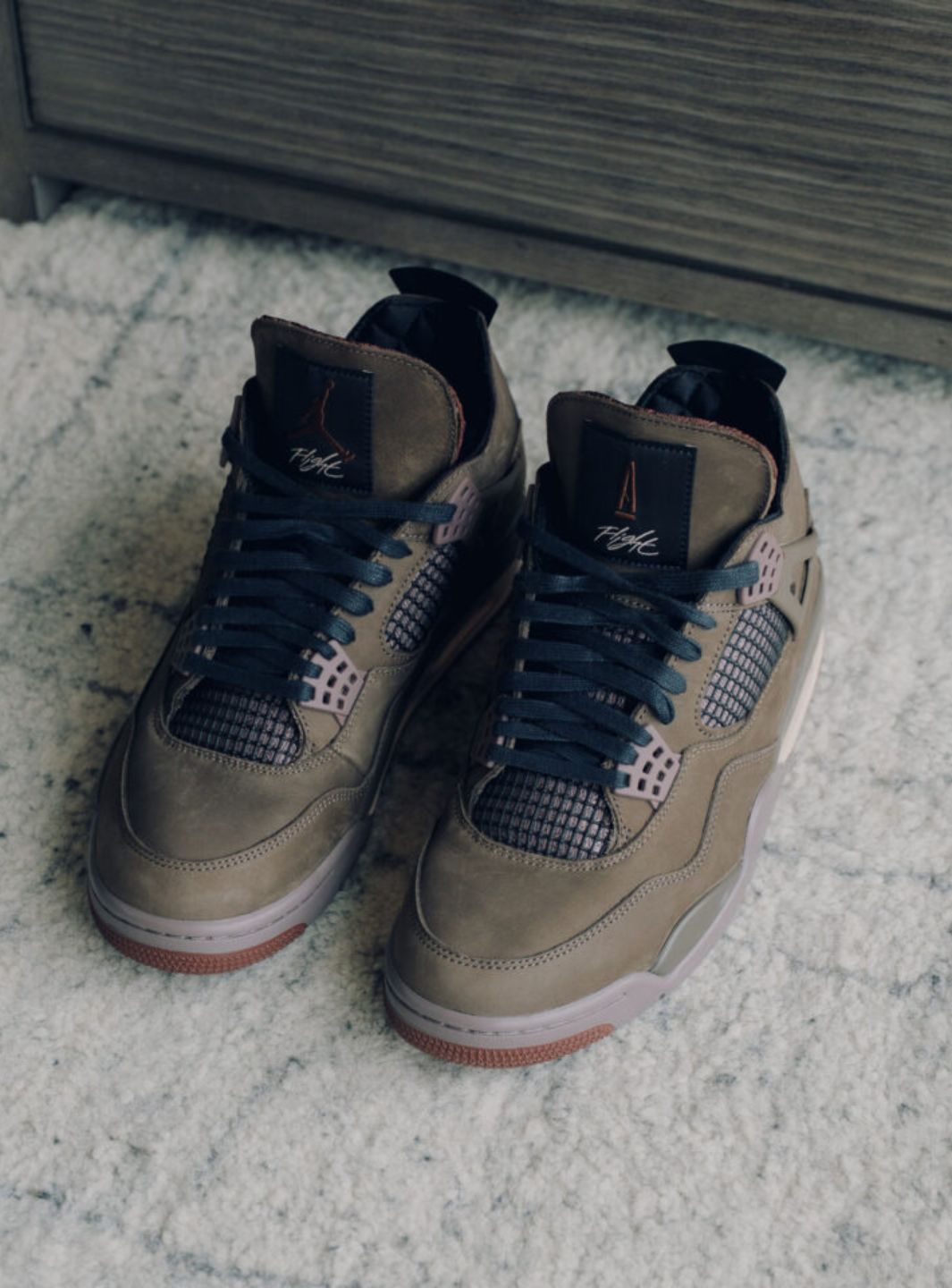 Air Jordan 4 Retro SP A Ma Maniére Dark Mocha - IF3102-200 | ResellZone