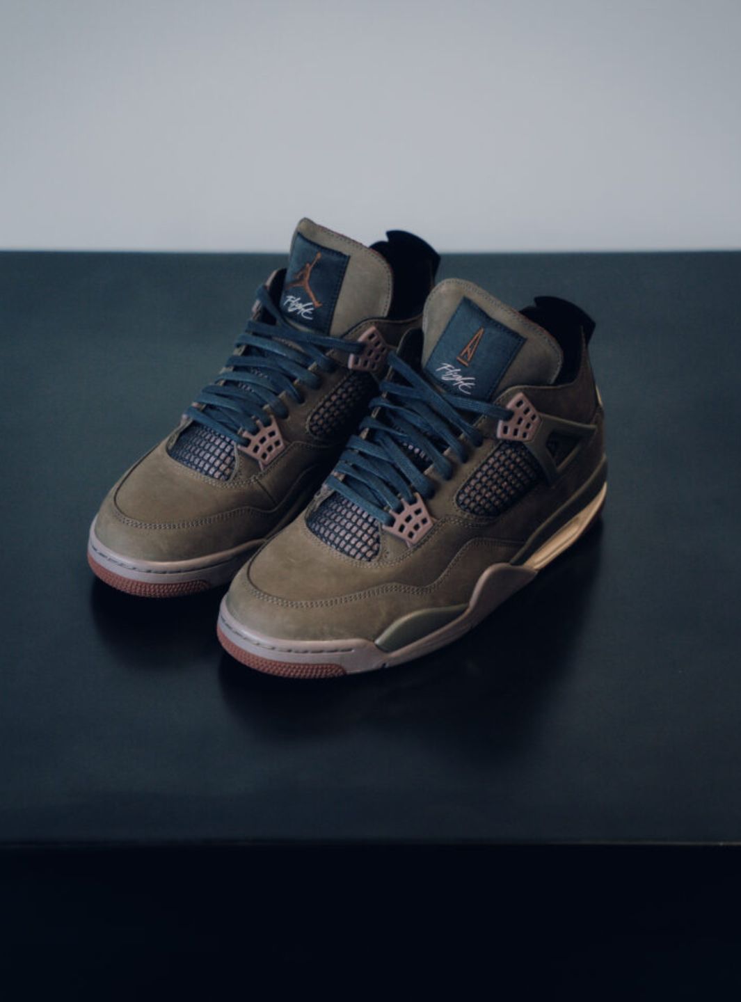 Air Jordan 4 Retro SP A Ma Maniére Dark Mocha - IF3102-200 | ResellZone