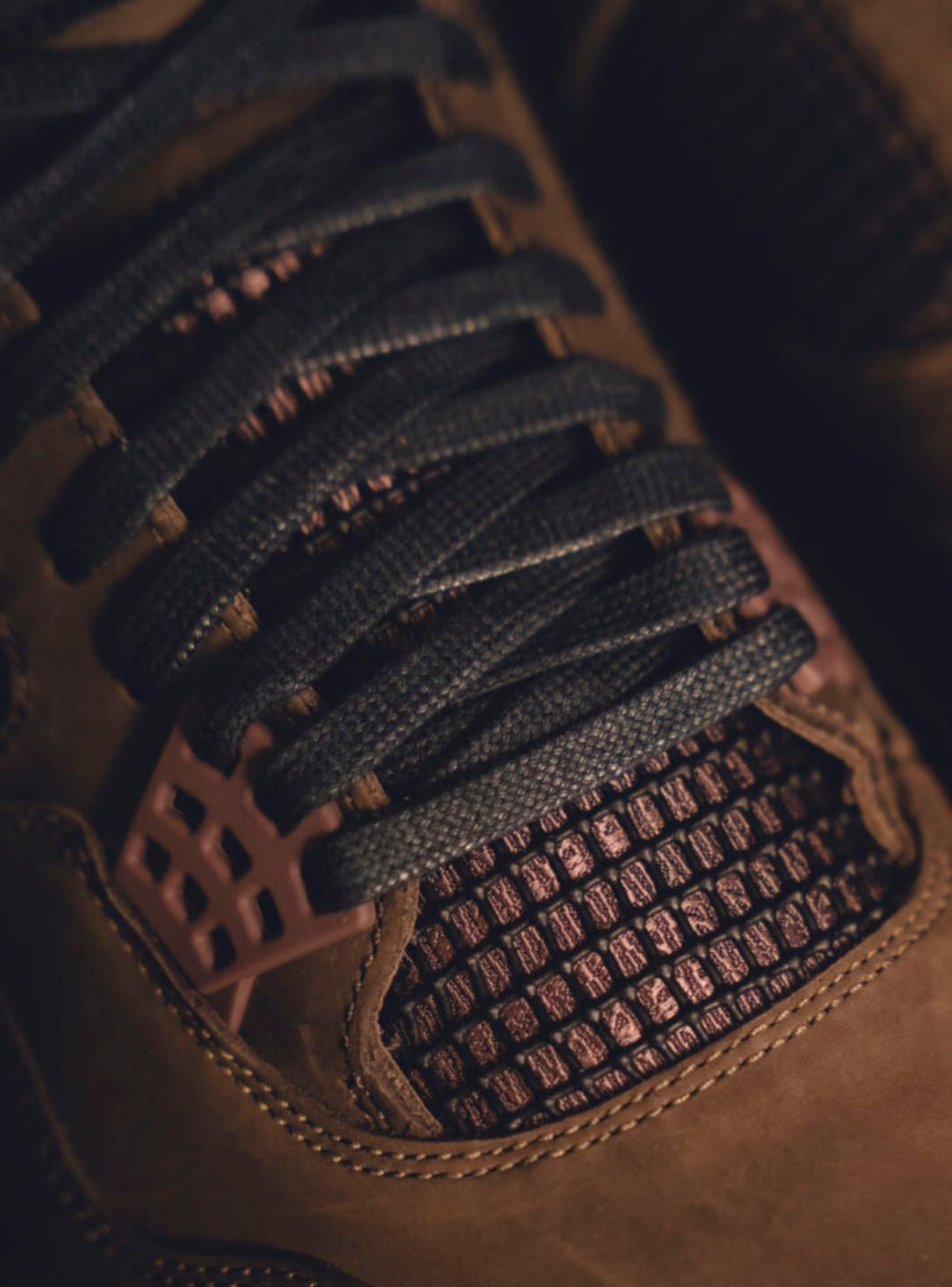 Air Jordan 4 Retro SP A Ma Maniére Dark Mocha - IF3102-200 | ResellZone