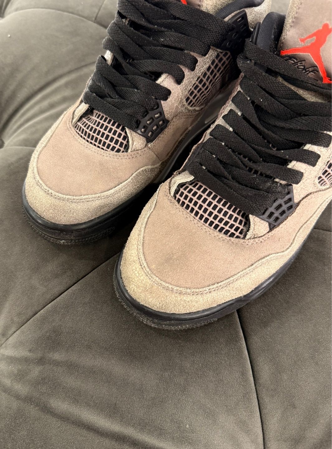 Air Jordan 4 Retro Taupe Haze - Sneakers Usate | ResellZone