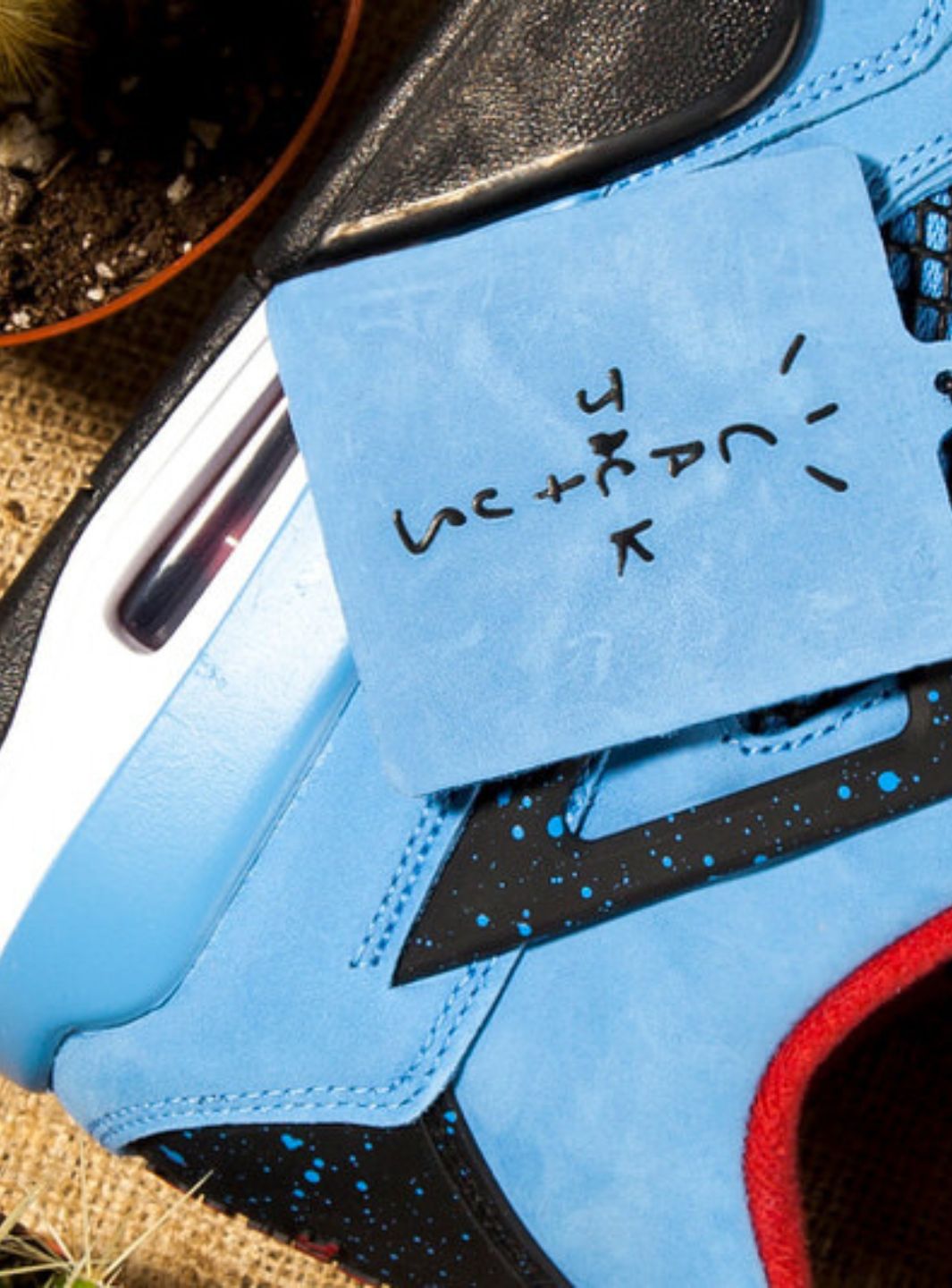 Air Jordan 4 Retro Travis Scott Cactus Jack - 308497-406 | ResellZone